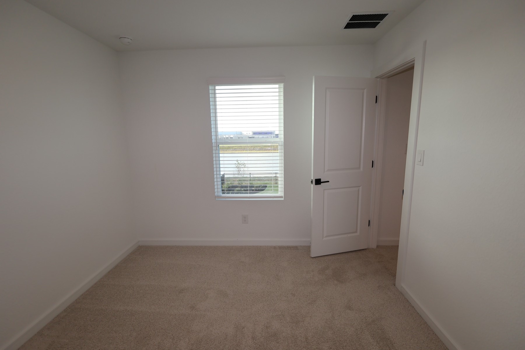 7834 Jade Crest Drive Property Photo 11