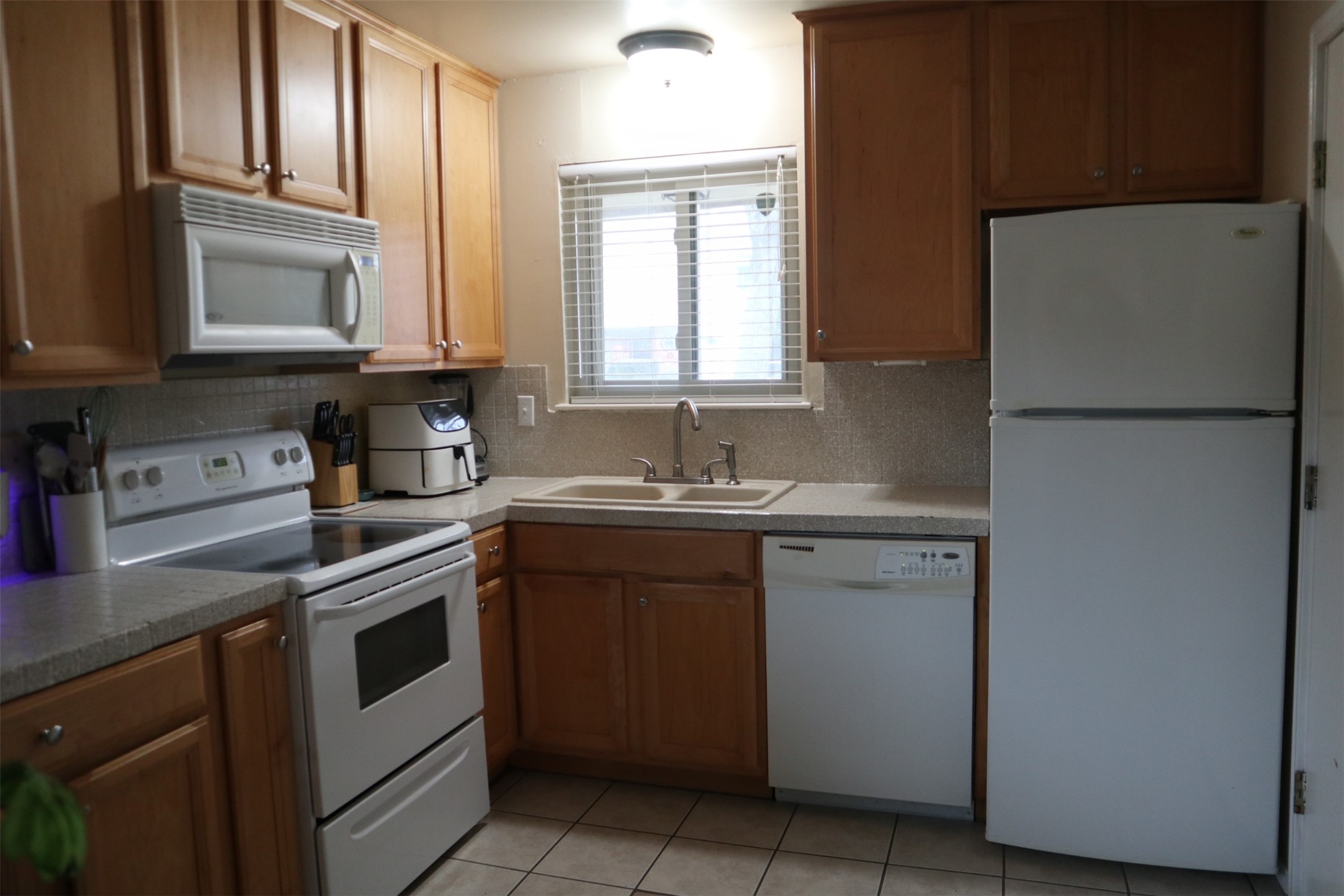 1514 Ramada Drive Property Photo 3