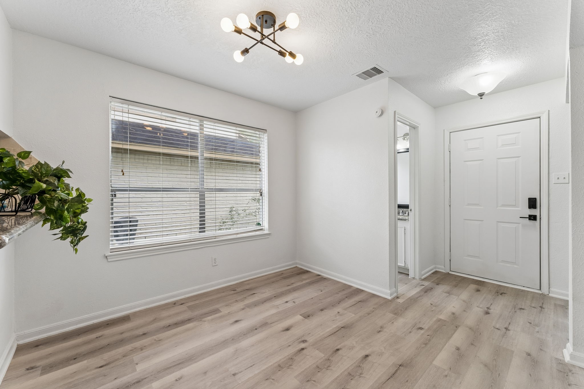 10803 Sageriver Drive Property Photo 8