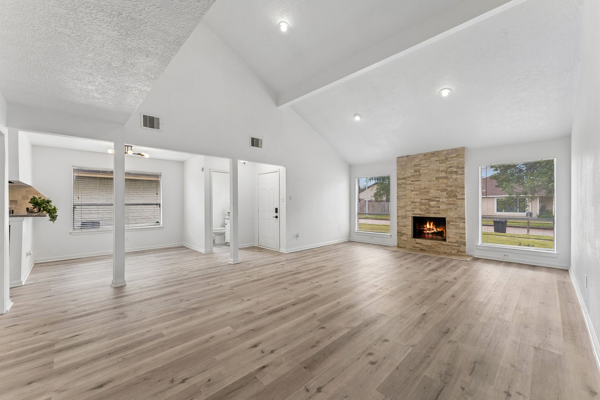 10803 Sageriver Drive Property Photo 17