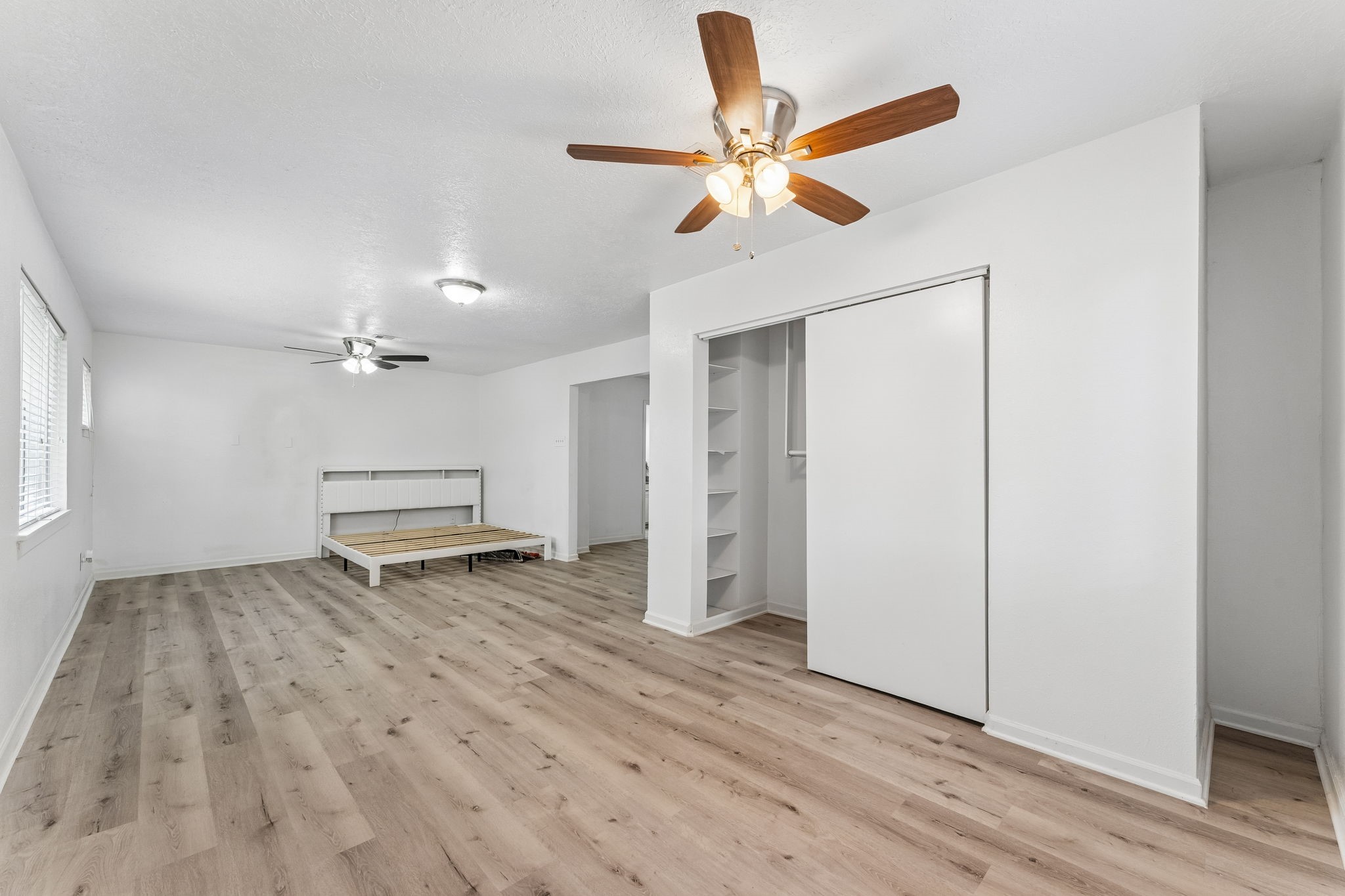 10803 Sageriver Drive Property Photo 34