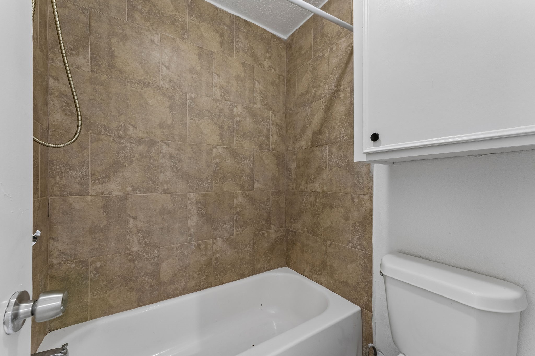 10803 Sageriver Drive Property Photo 39