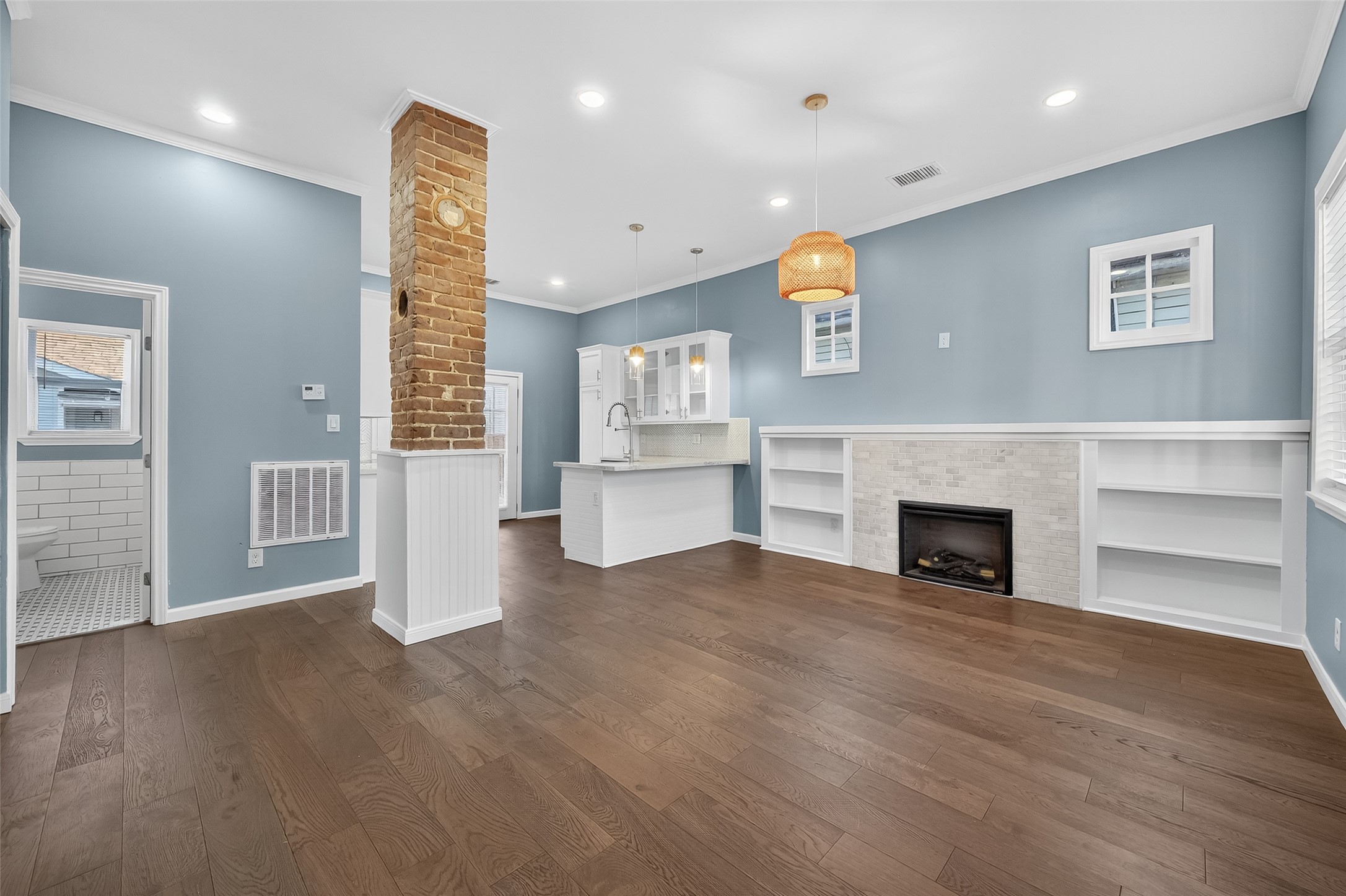 414 Marie Street Property Photo 5