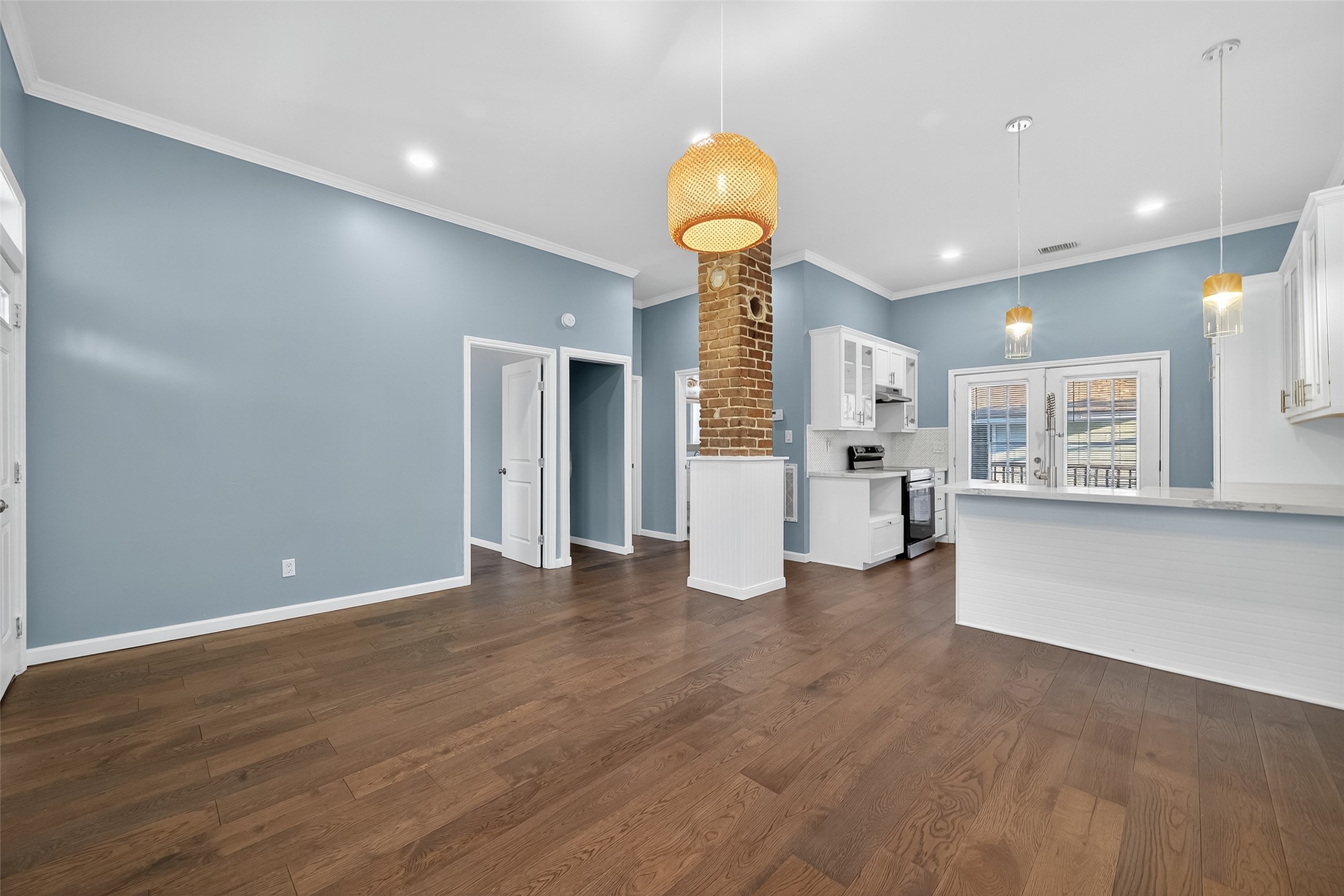 414 Marie Street Property Photo 8