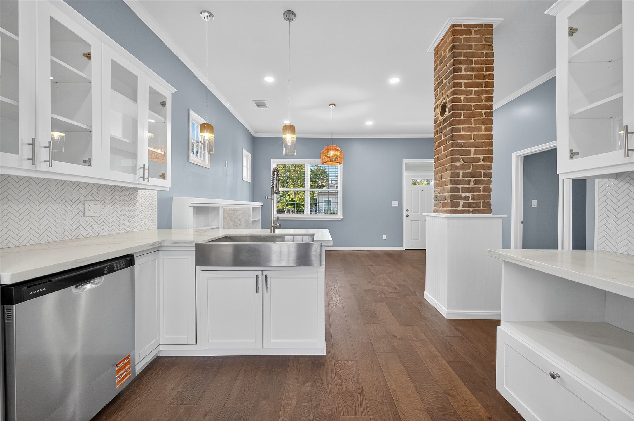 414 Marie Street Property Photo 11