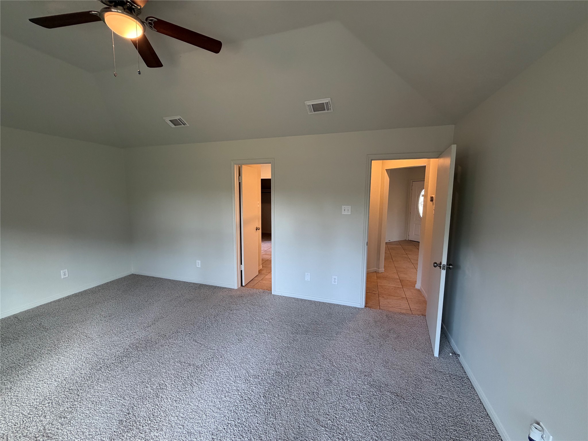 18614 Twigsworth Lane Property Photo 4