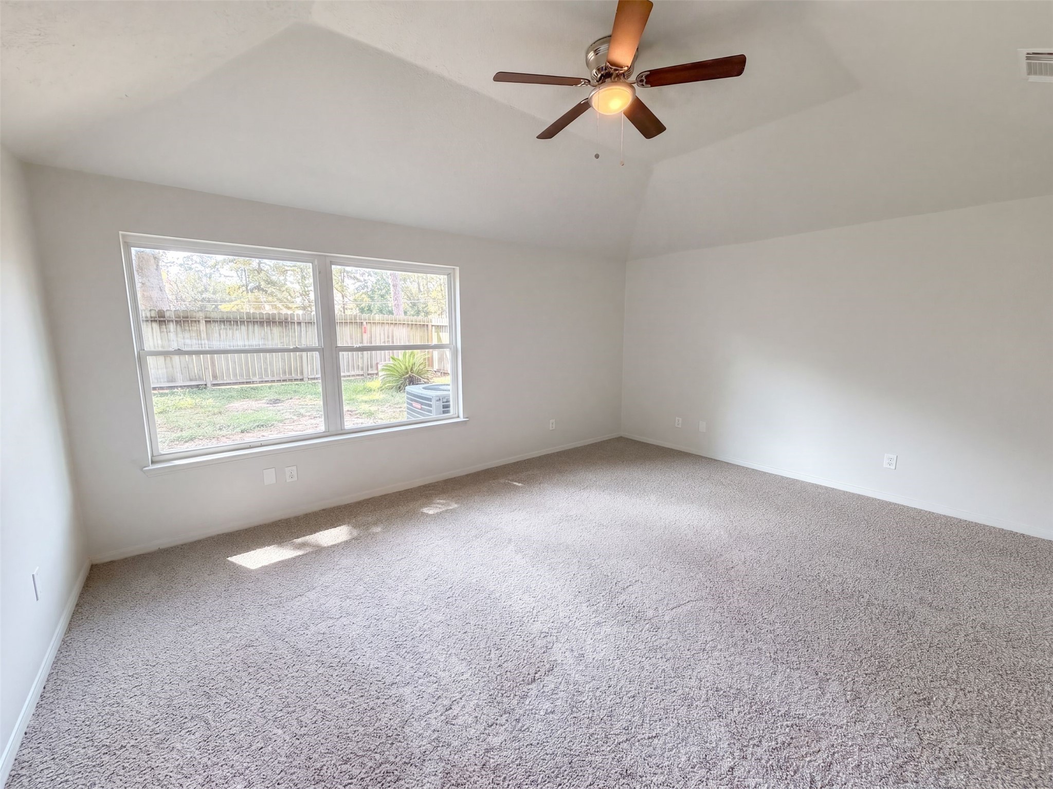 18614 Twigsworth Lane Property Photo 10