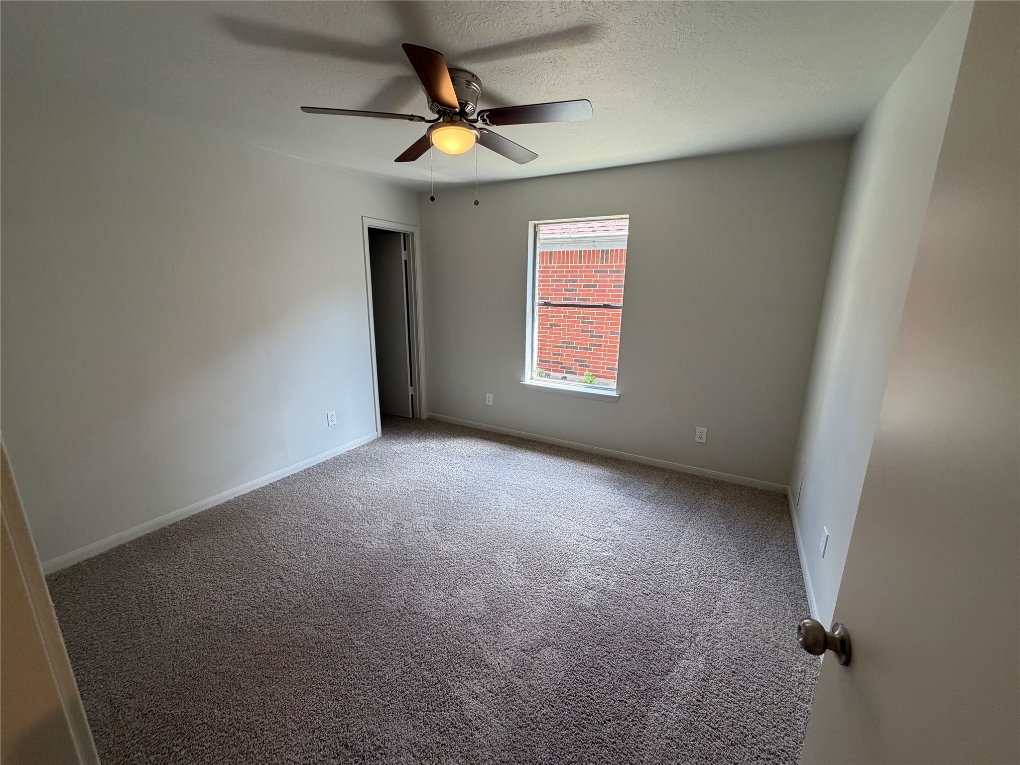 18614 Twigsworth Lane Property Photo 13