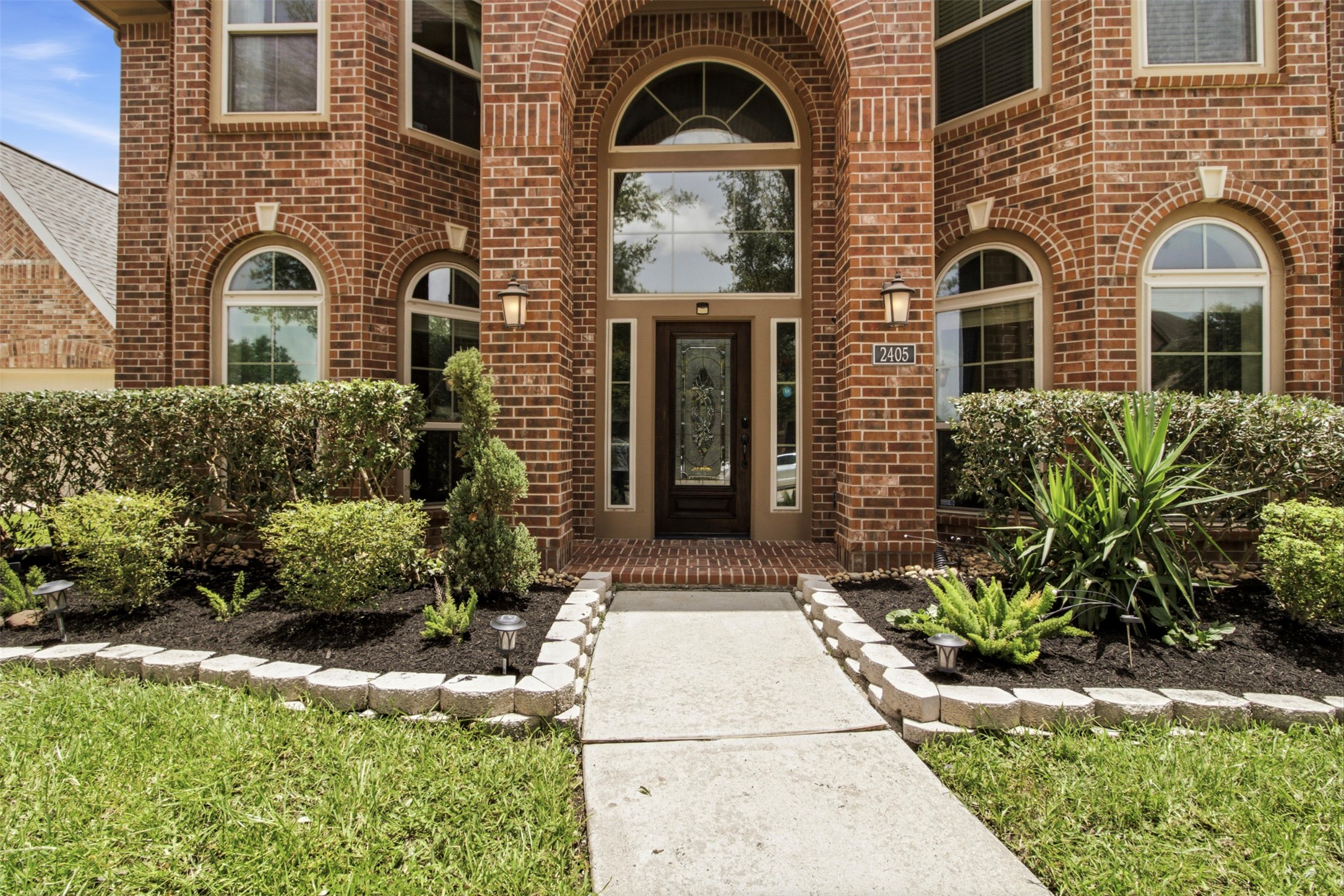 2405 Barton Shores Drive Property Photo 1