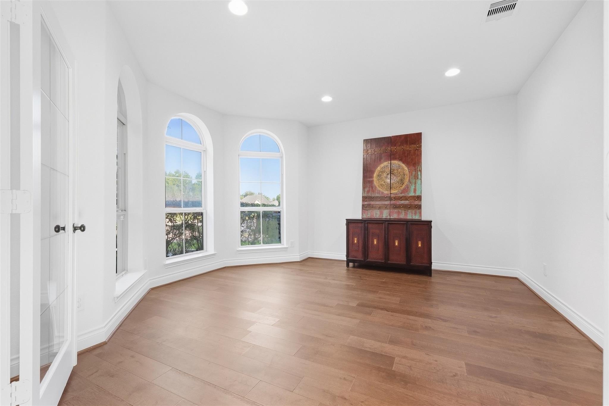 2405 Barton Shores Drive Property Photo 12