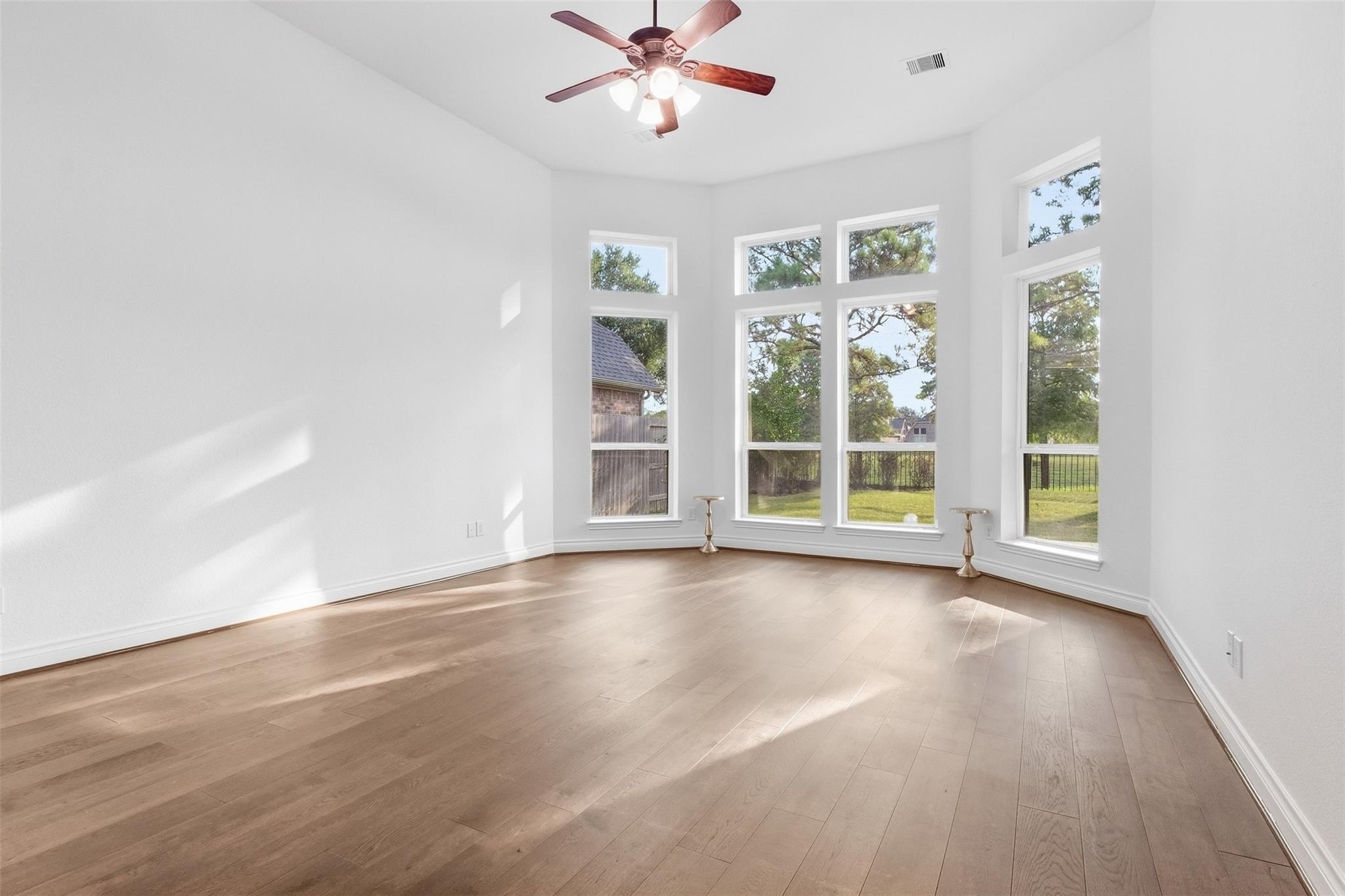 2405 Barton Shores Drive Property Photo 15