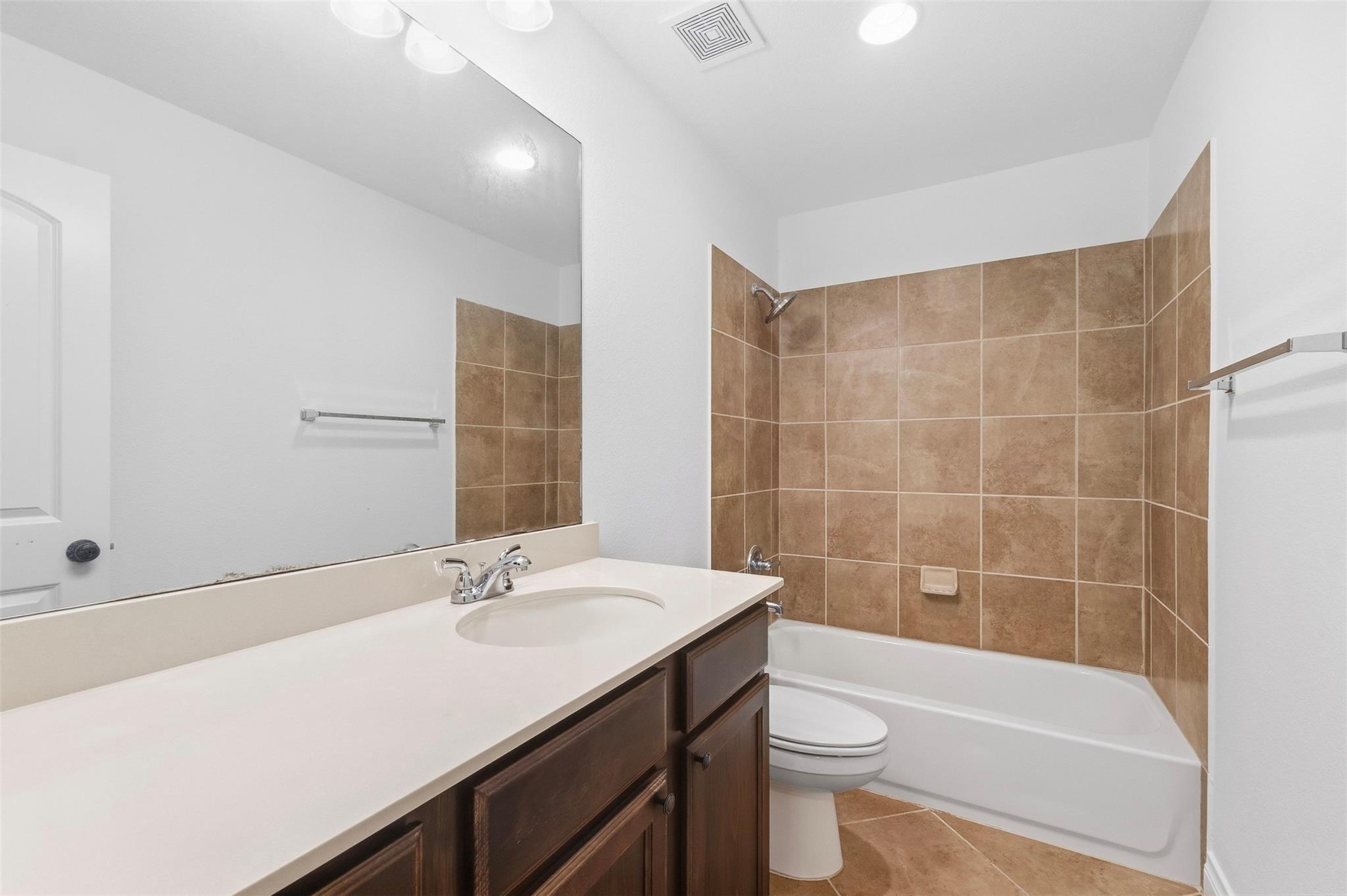 2405 Barton Shores Drive Property Photo 29