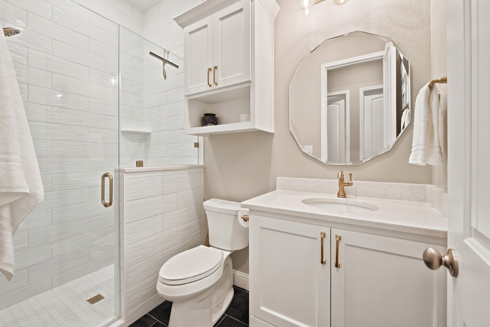 5901 Rain Meadow Drive Property Photo 27