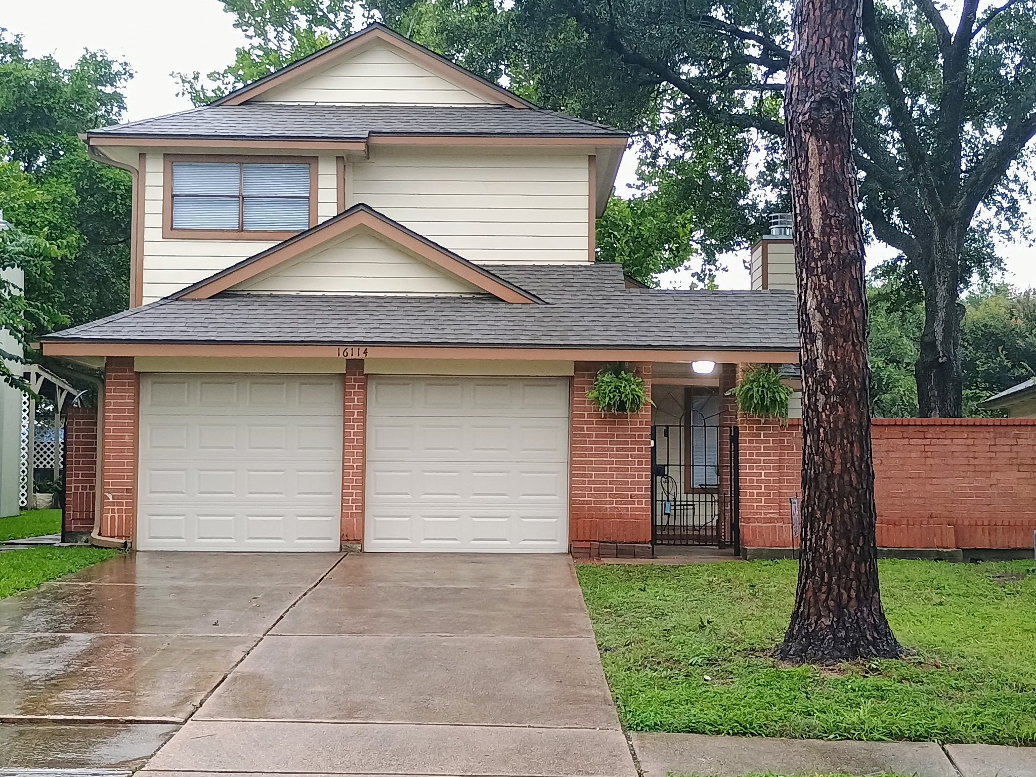 16114 Golden Sands Drive