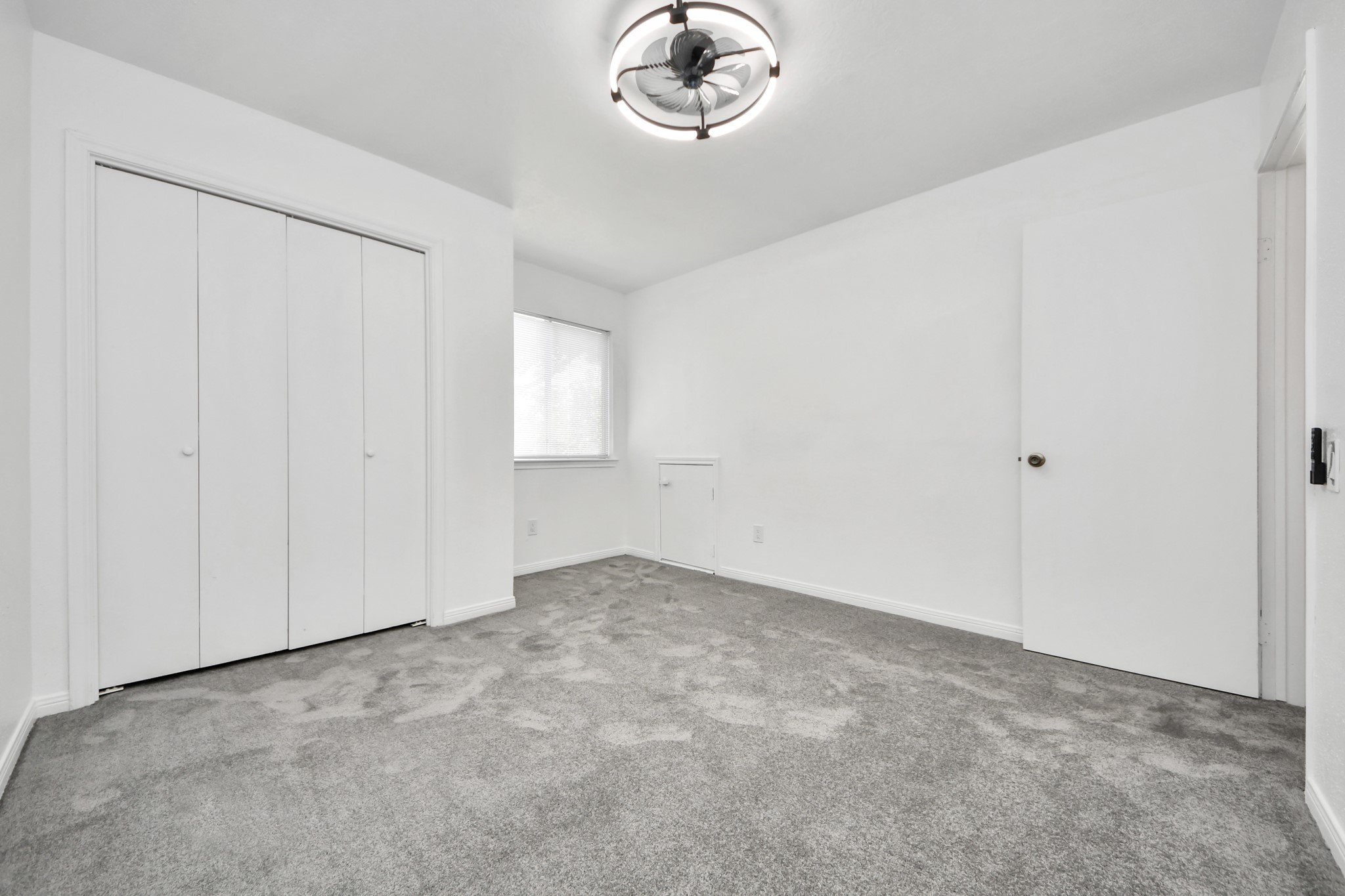 16114 Golden Sands Drive Property Photo 34