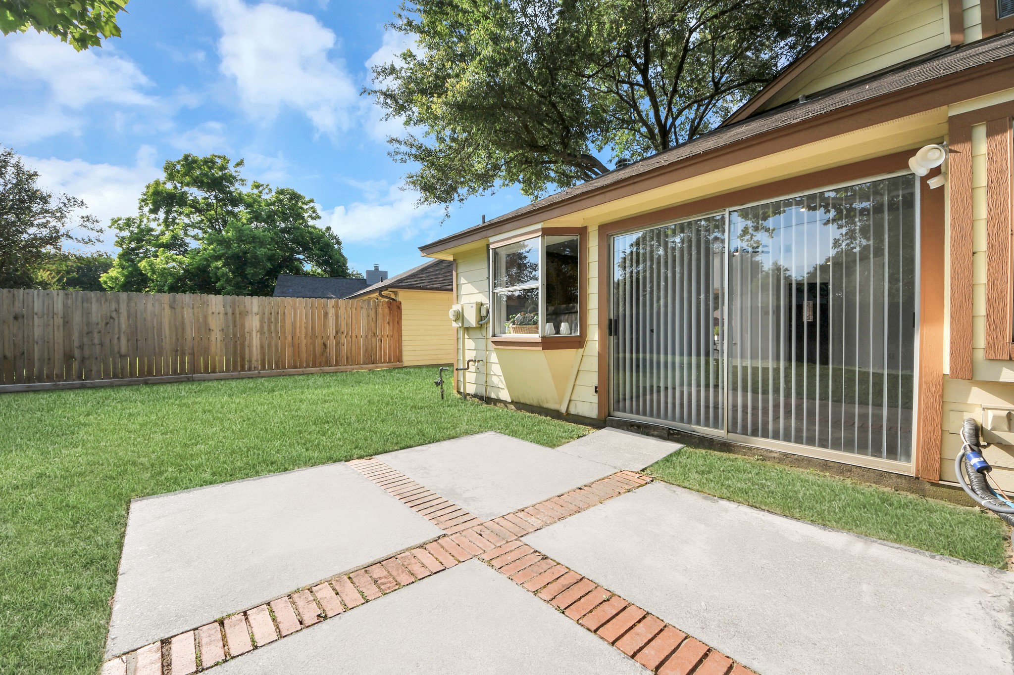 16114 Golden Sands Drive Property Photo 44