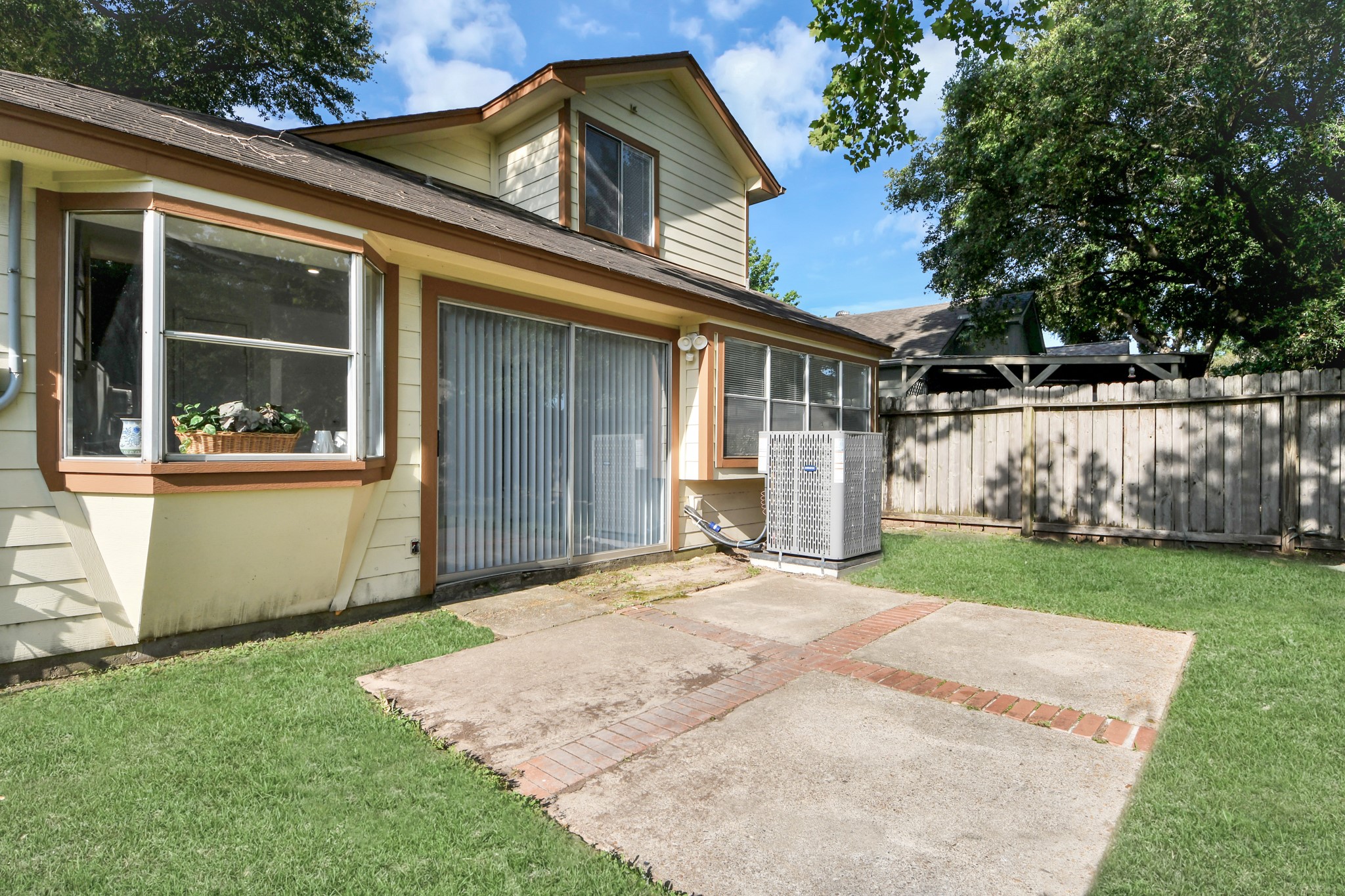 16114 Golden Sands Drive Property Photo 45