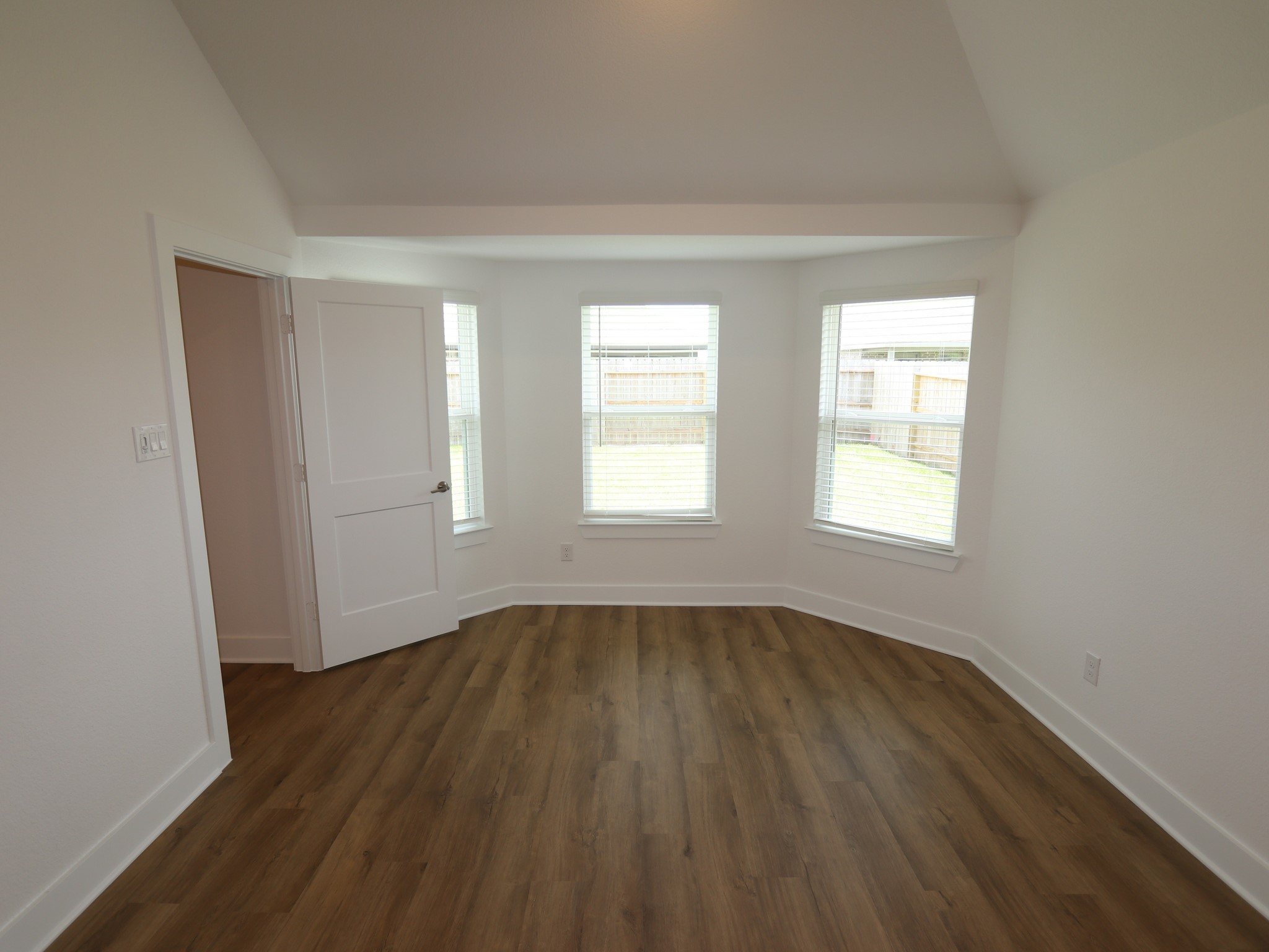3011 Blue Abelia Street Property Photo 14