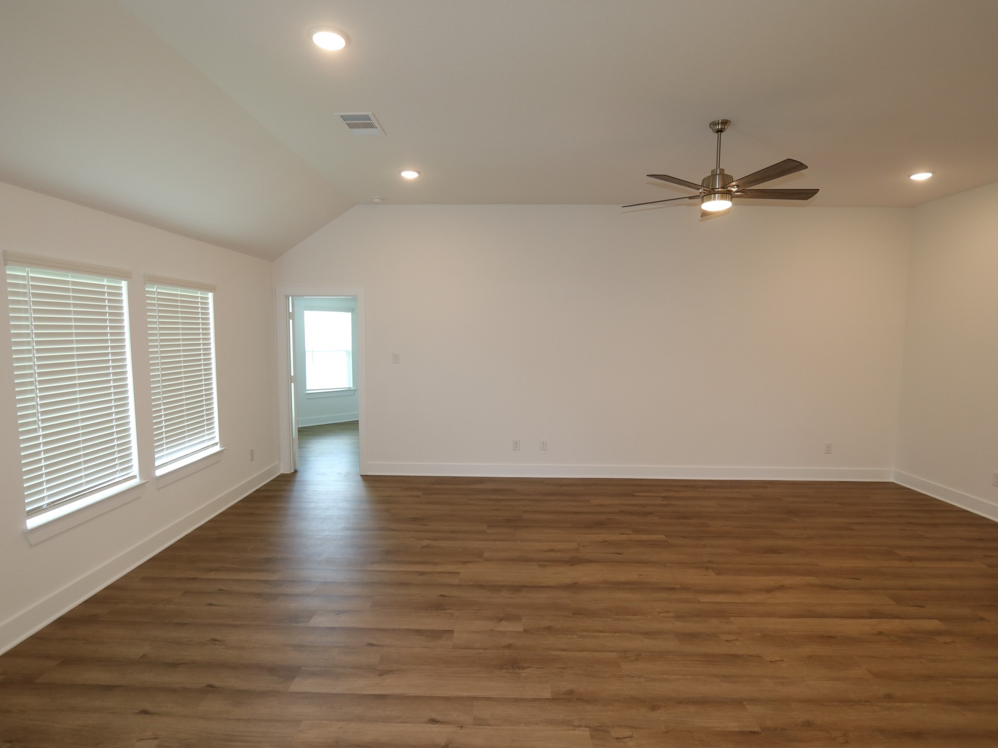 3011 Blue Abelia Street Property Photo 18