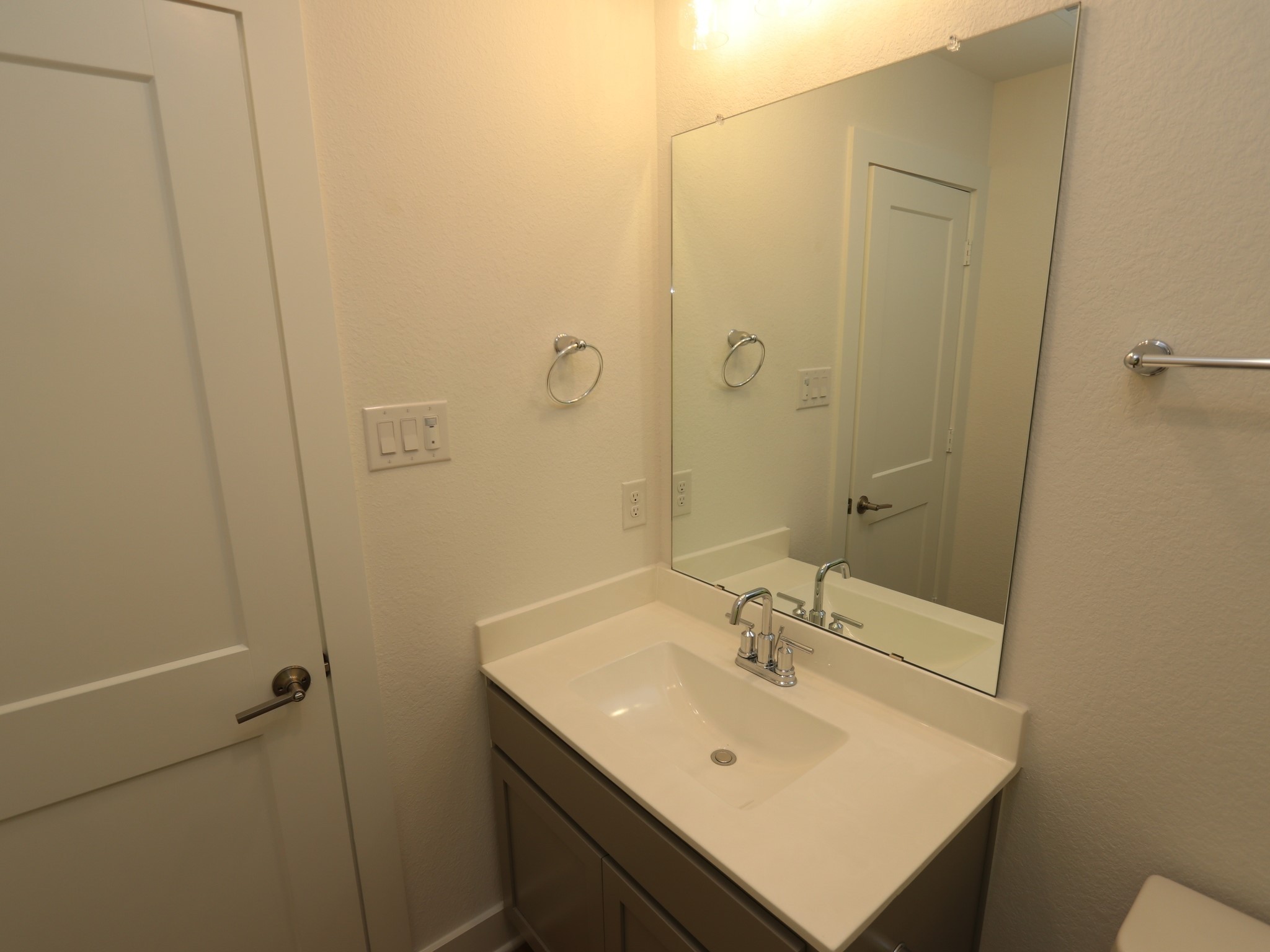3011 Blue Abelia Street Property Photo 21