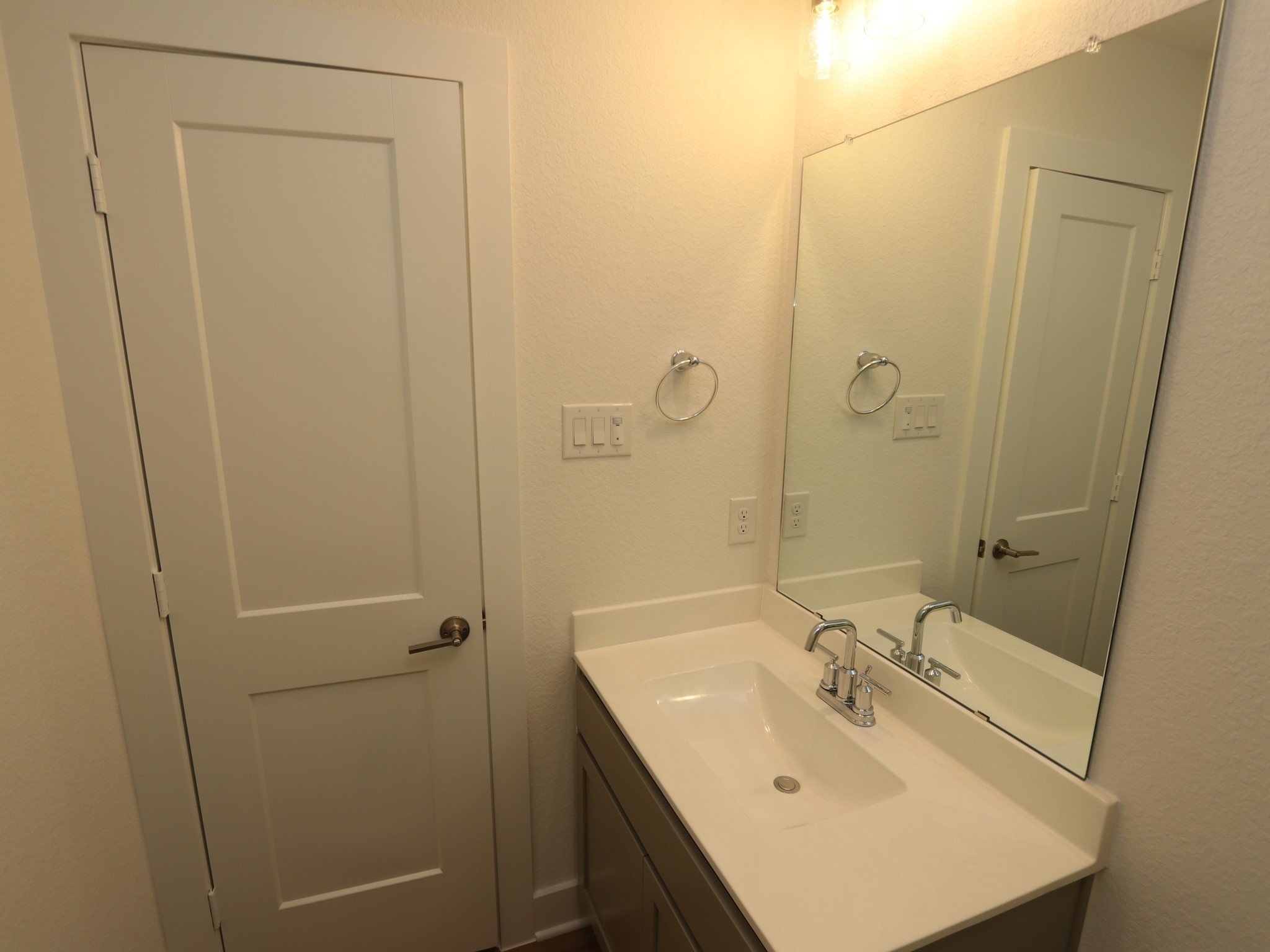 3011 Blue Abelia Street Property Photo 24