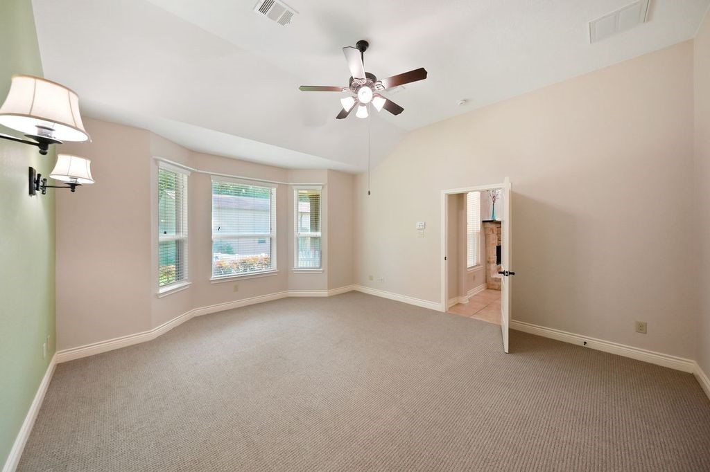 28235 Lazy Rock Drive Property Photo 17