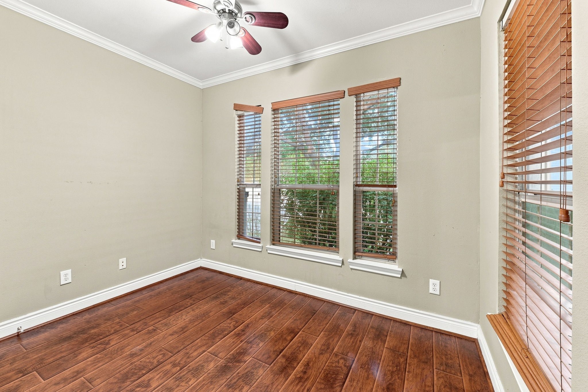 14334 Summer Garden Drive Property Photo 8