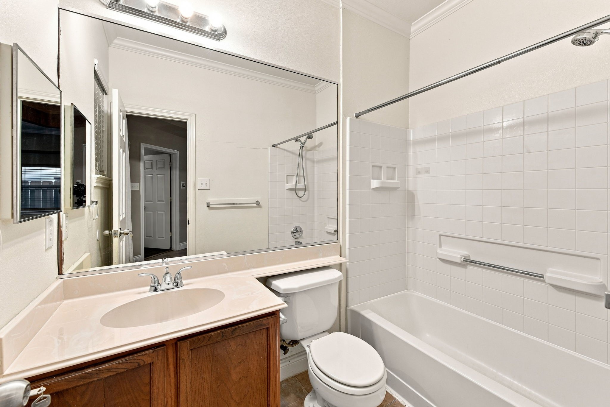 14334 Summer Garden Drive Property Photo 10