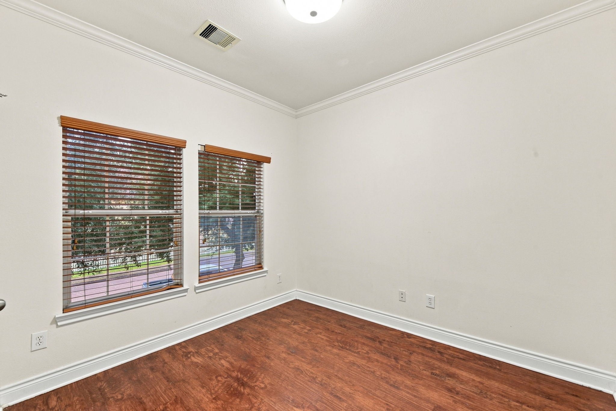 14334 Summer Garden Drive Property Photo 17