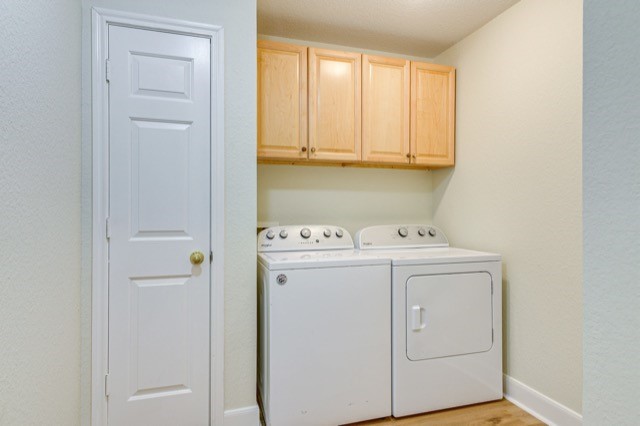 605 6 Street D Property Photo 13