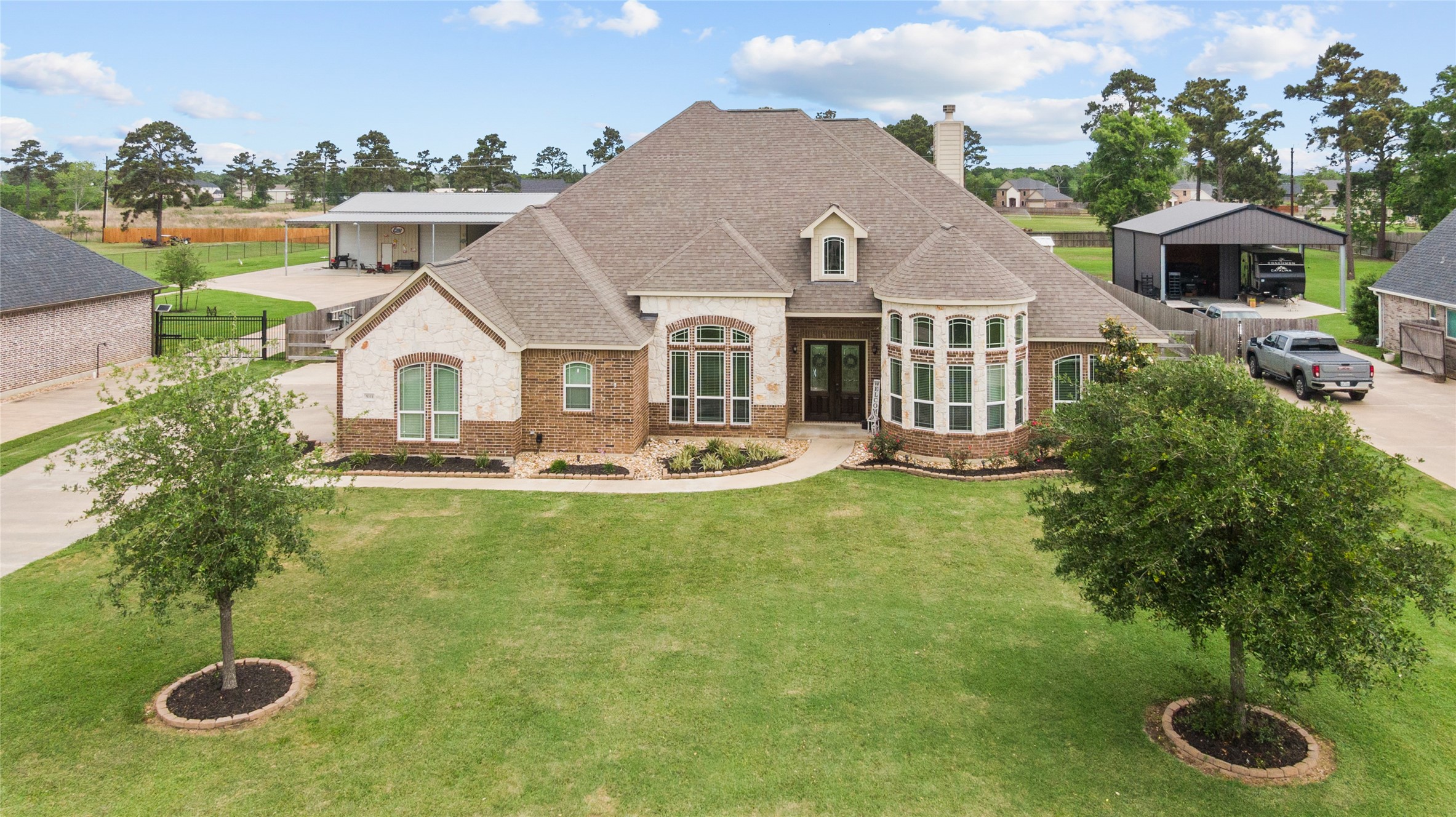 5111 Camp Creek Road Property Photo 1