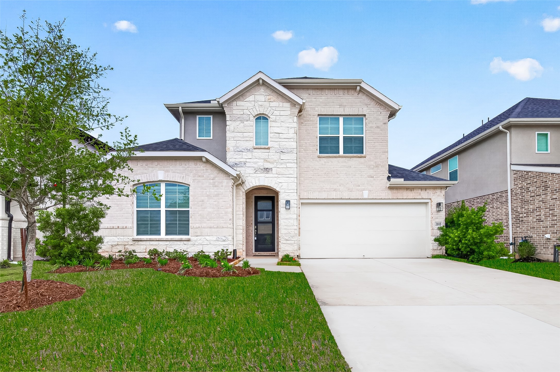 2818 Lemon Zest Path Property Photo 8