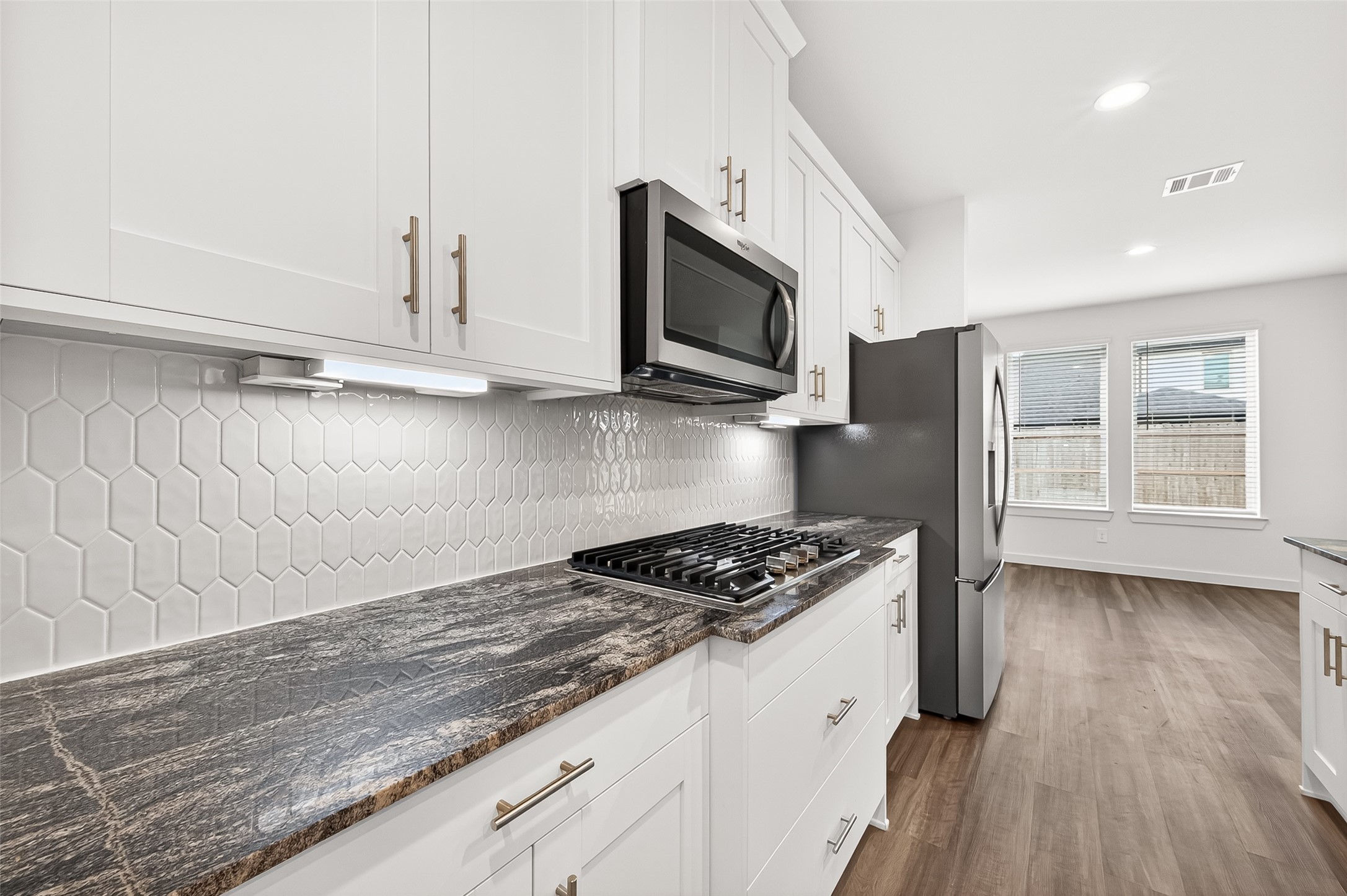 2818 Lemon Zest Path Property Photo 24