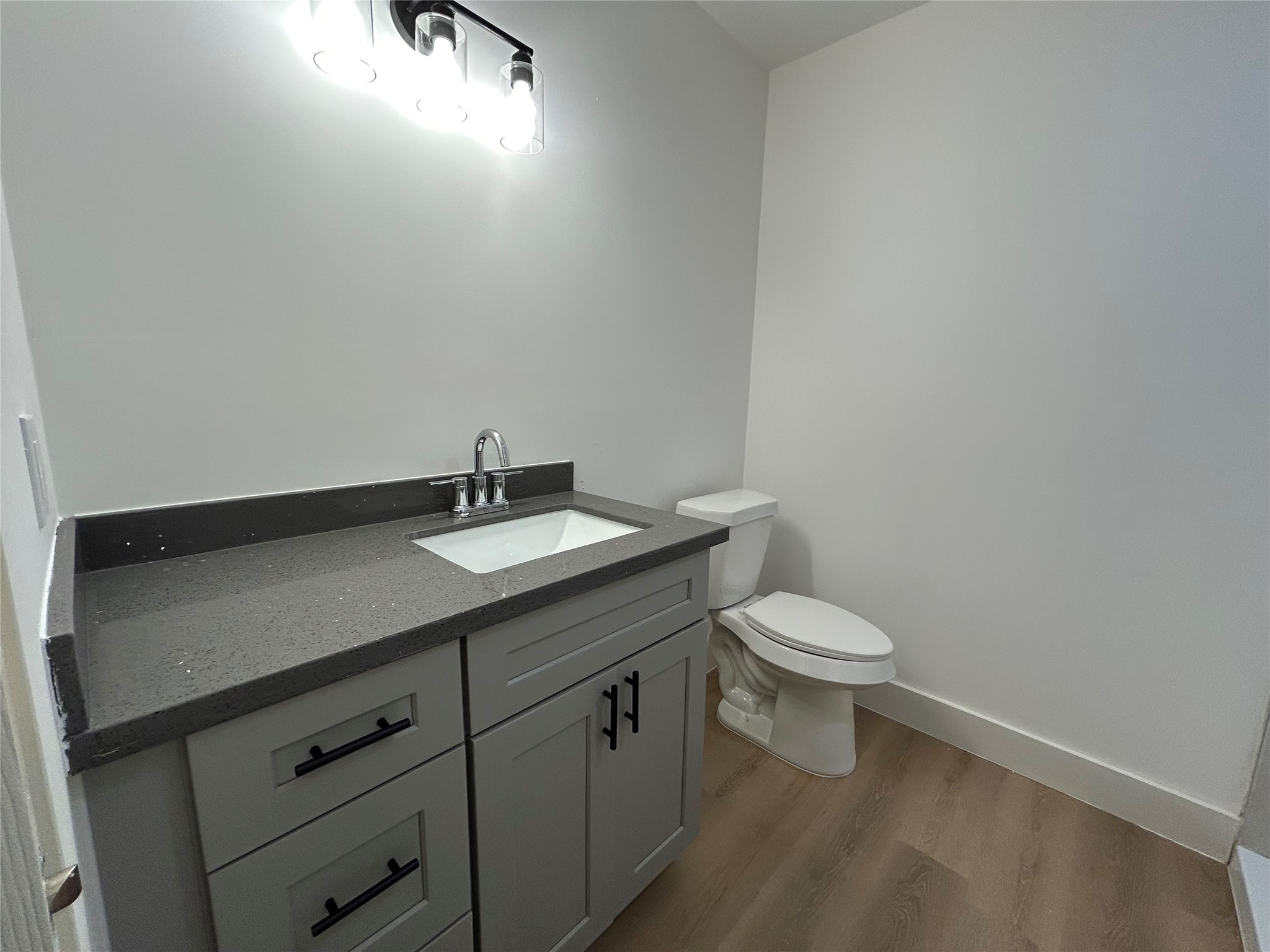 2607 Live Oak St Property Photo 4