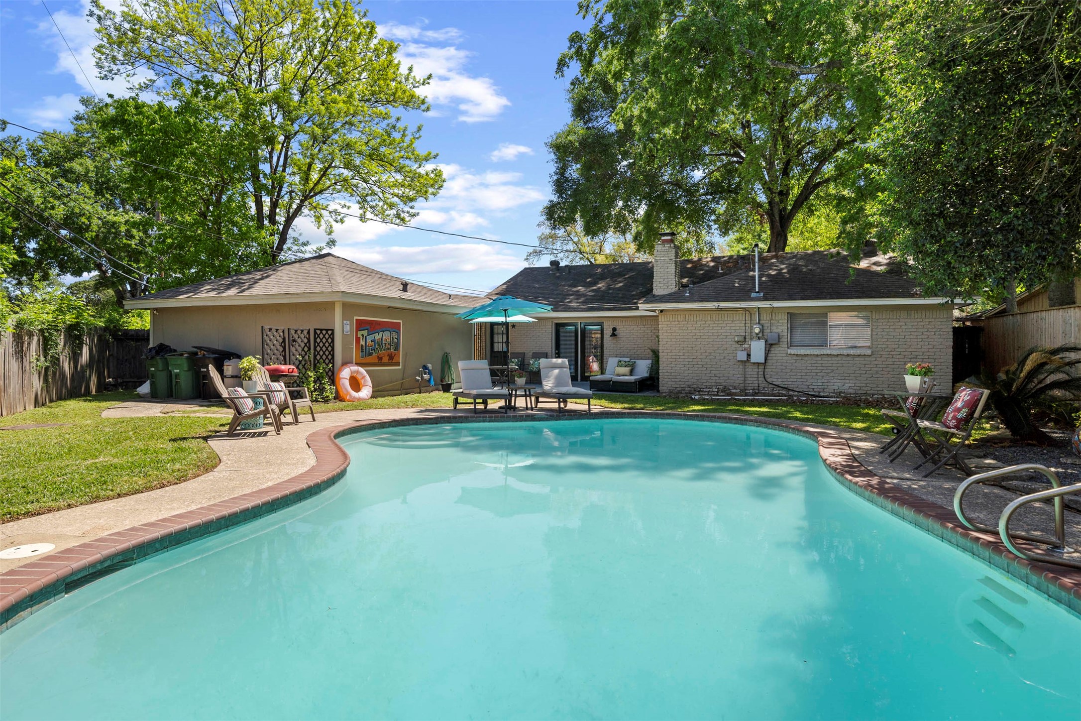 5826 Spruce Forest Drive Property Photo