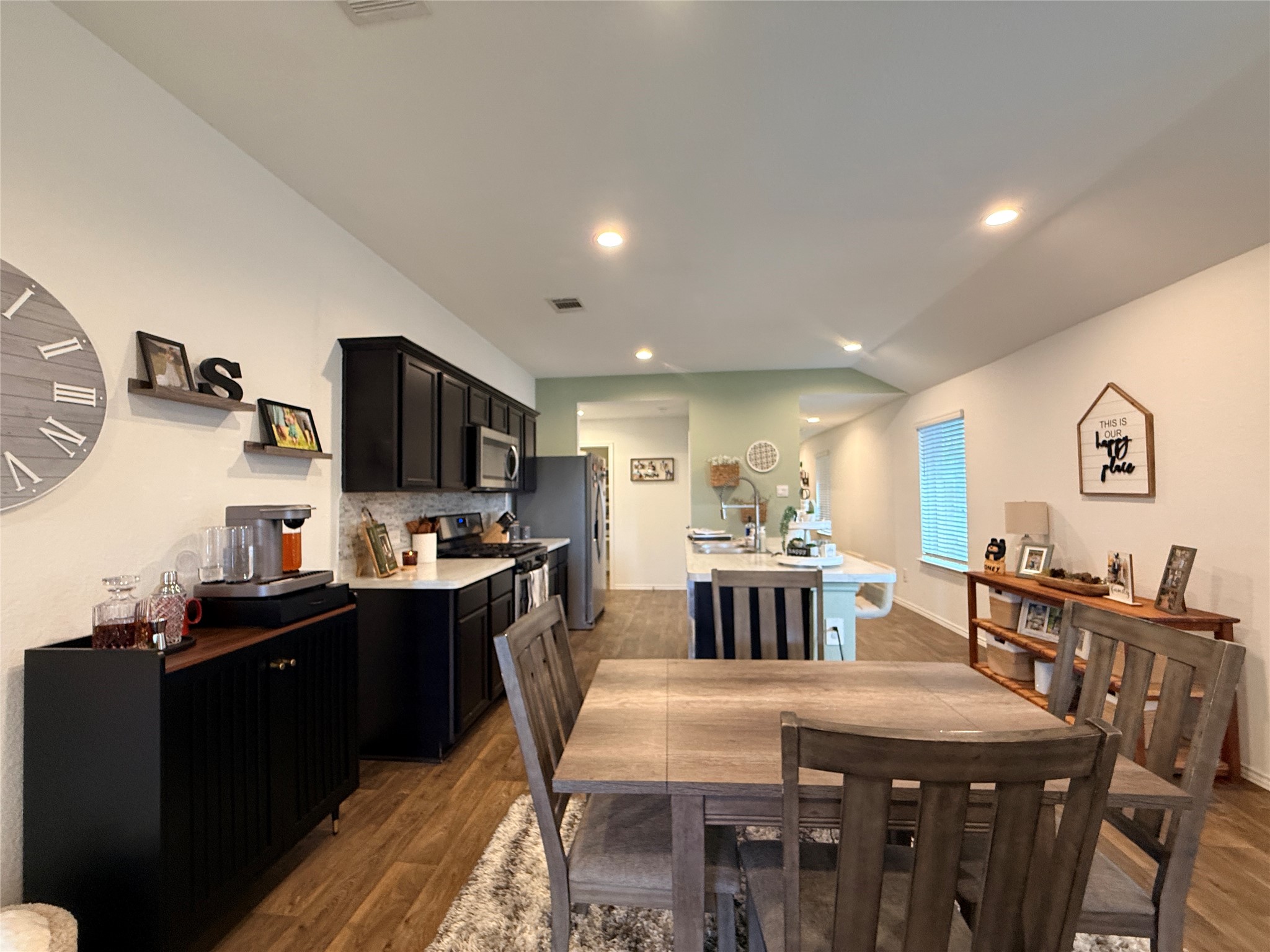 14845 Cypress Hollow Drive Property Photo 7