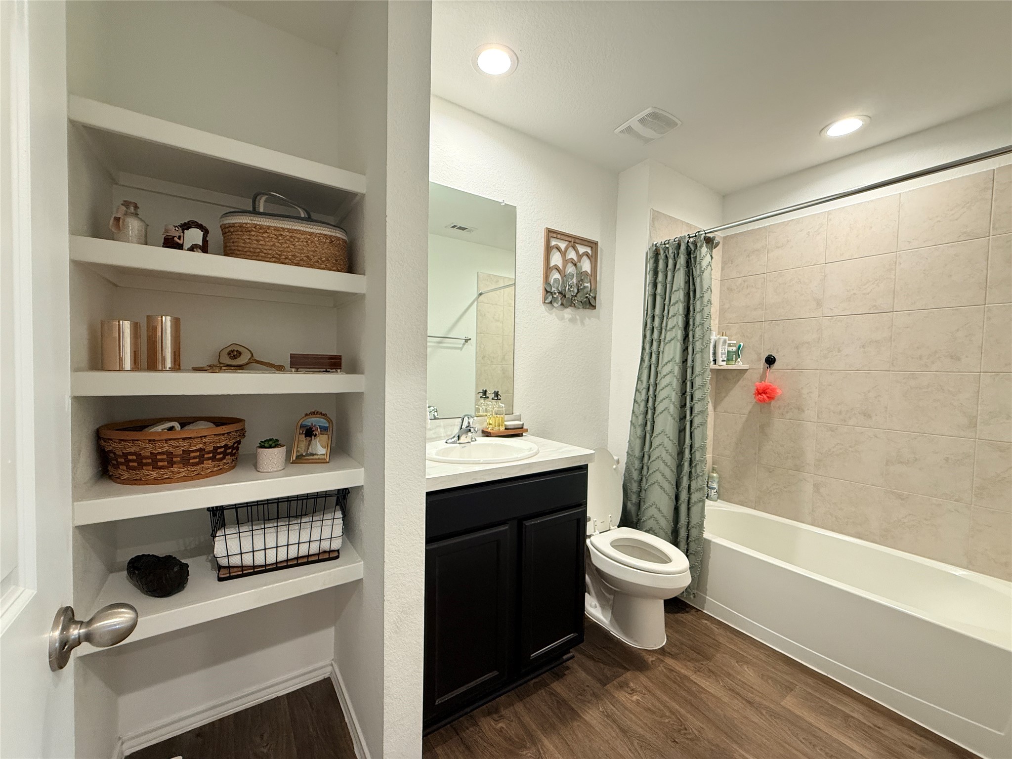 14845 Cypress Hollow Drive Property Photo 16