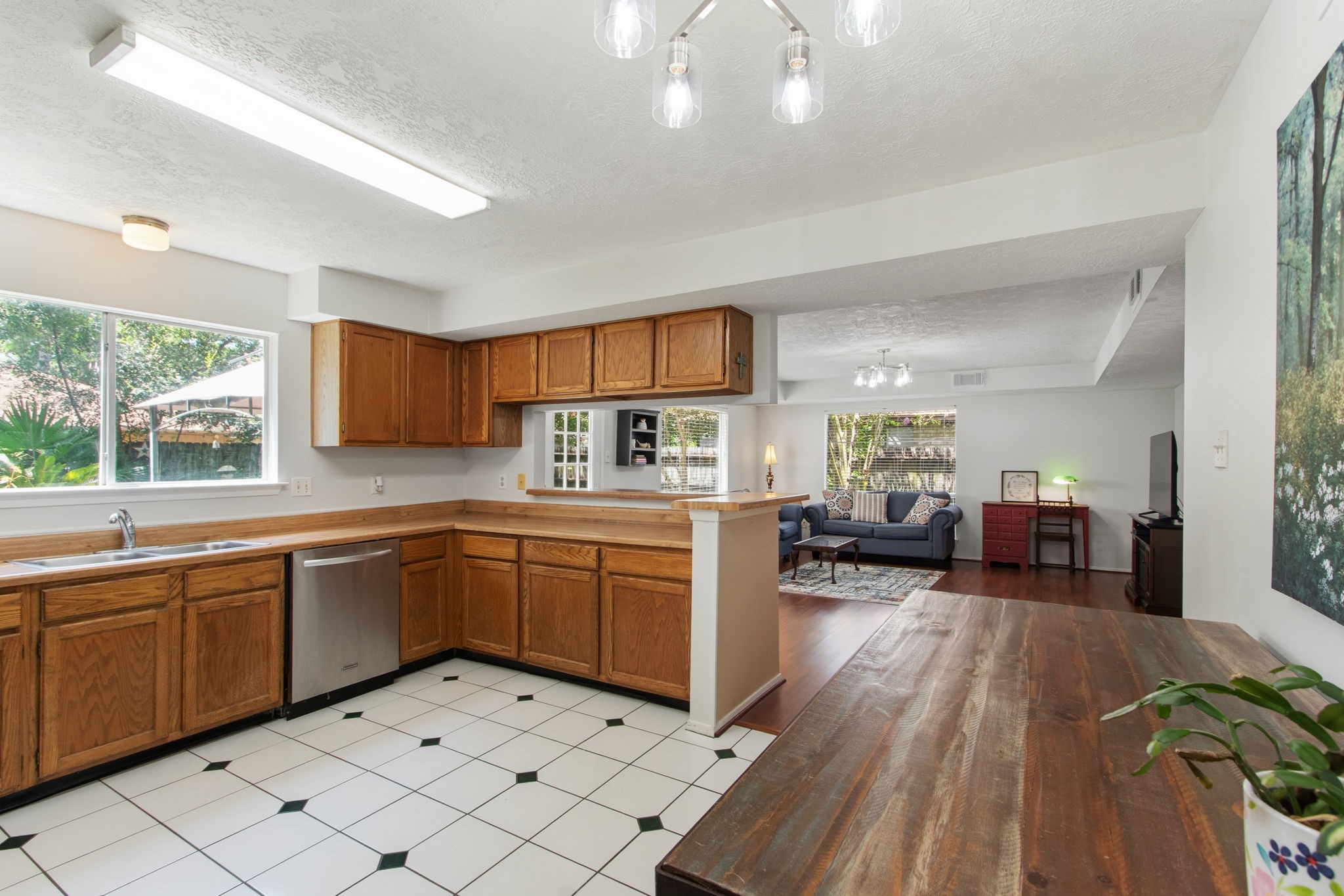 4835 Ingleside Court Property Photo 18