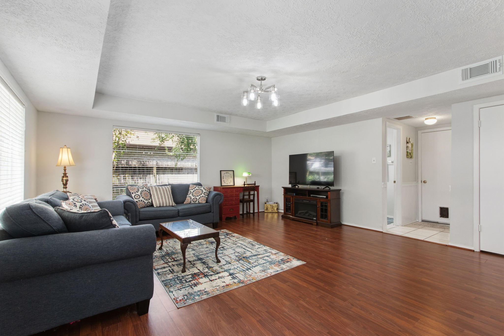 4835 Ingleside Court Property Photo 20