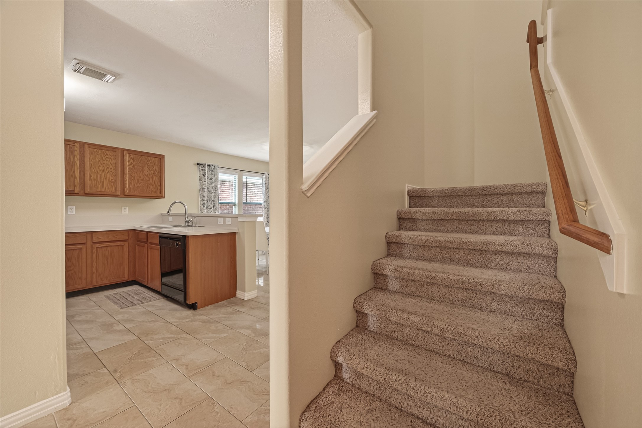 8907 Rainesville Lane Property Photo 13