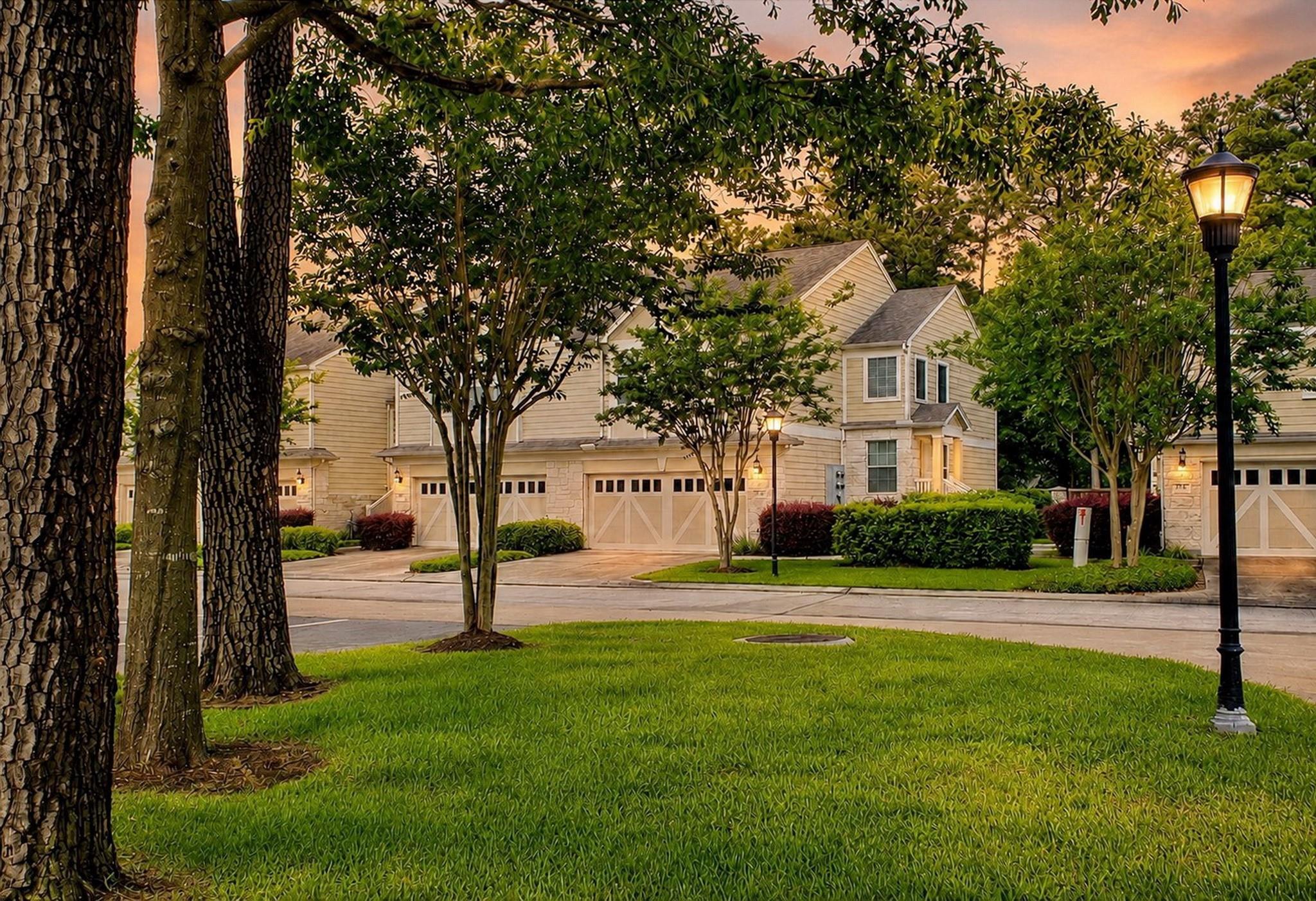 13600 Breton Ridge Street # 3e, Houston Tx 77070 Property Photo 1