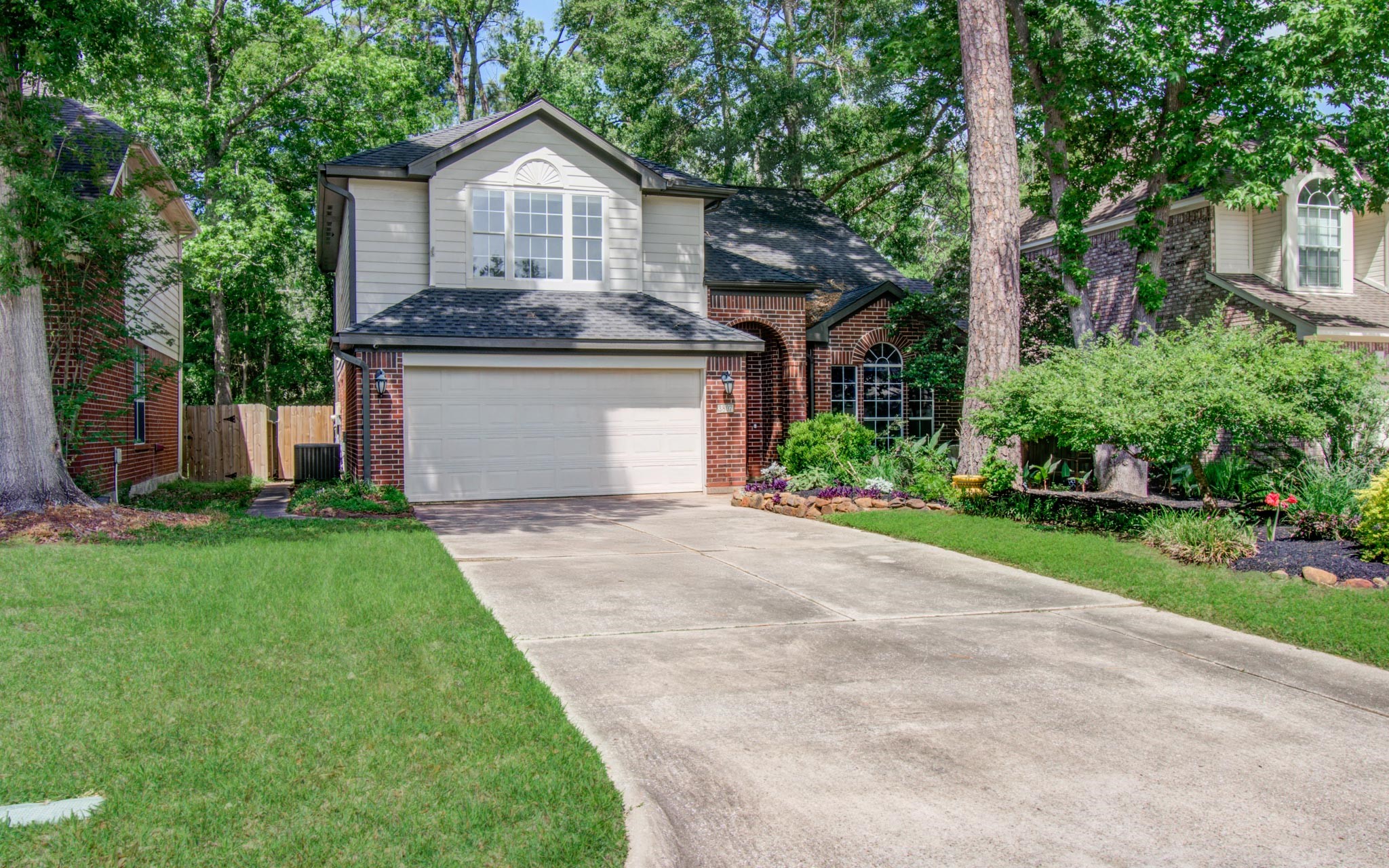 3807 Spruce Bay Drive Property Photo