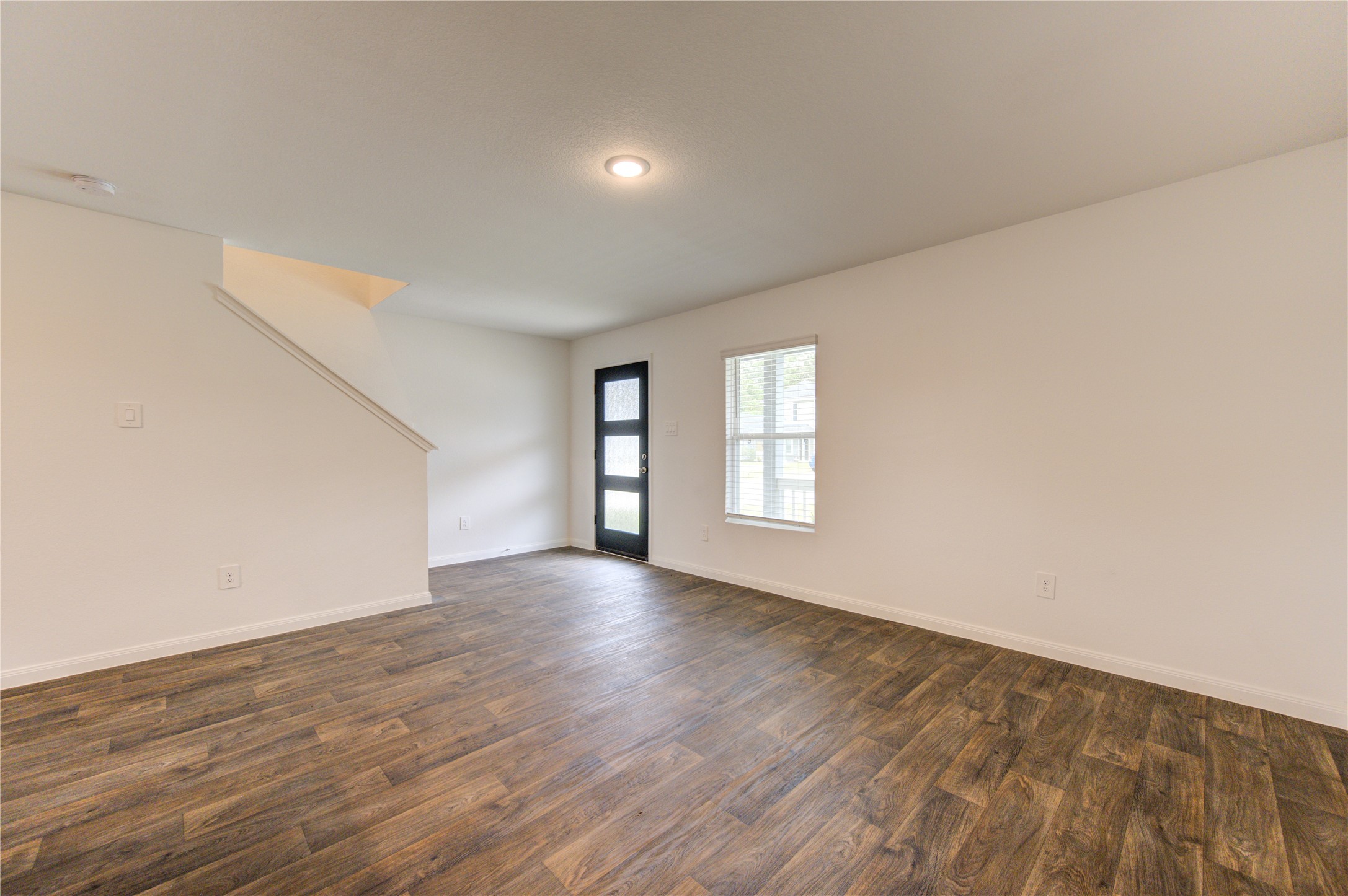 16356 Jasmine Marie Place Property Photo 5