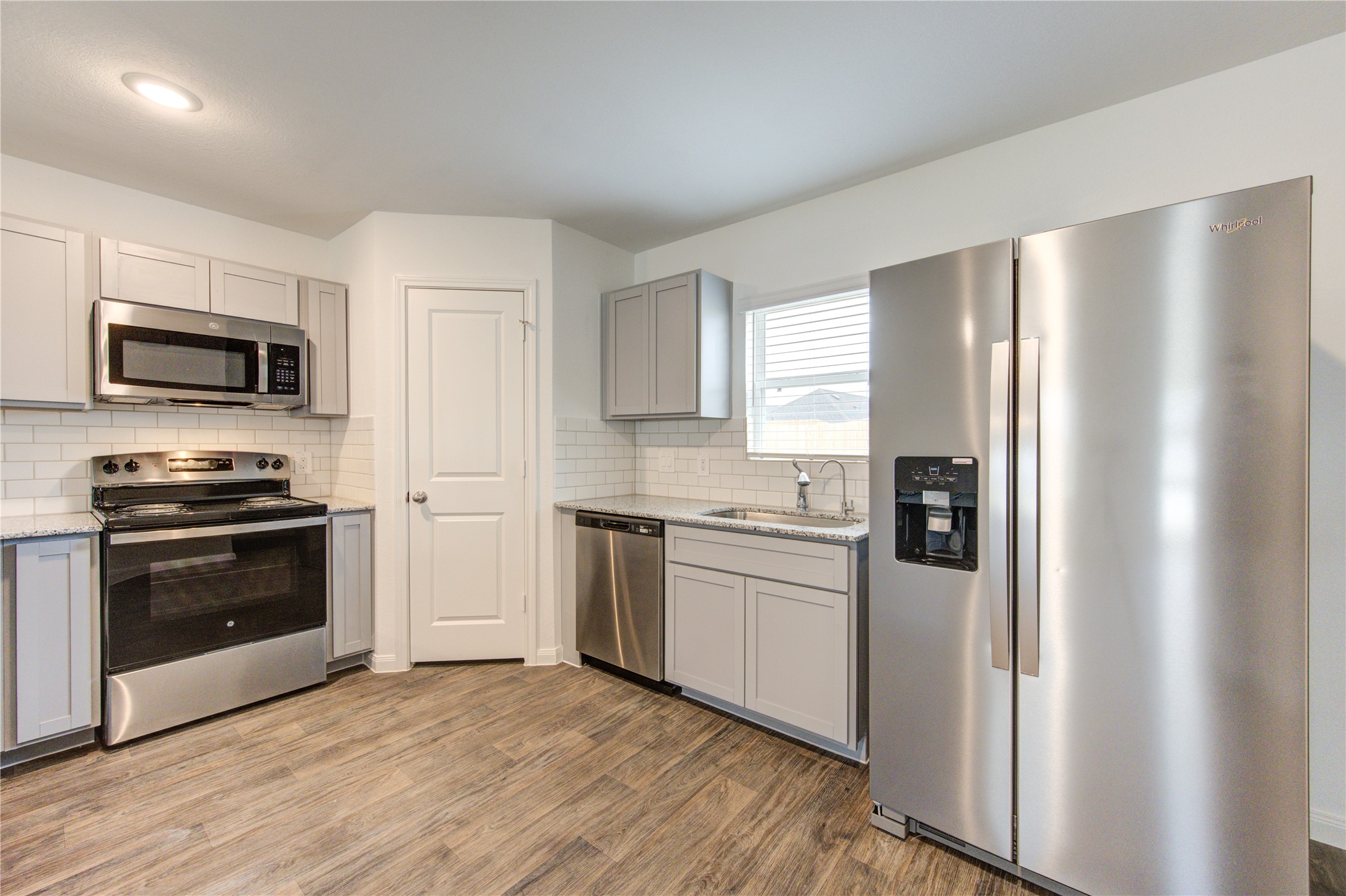 16356 Jasmine Marie Place Property Photo 8