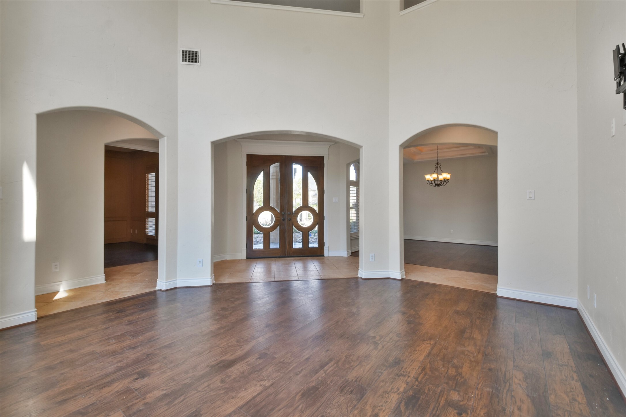 8114 Hideaway Lake Circle Property Photo 6
