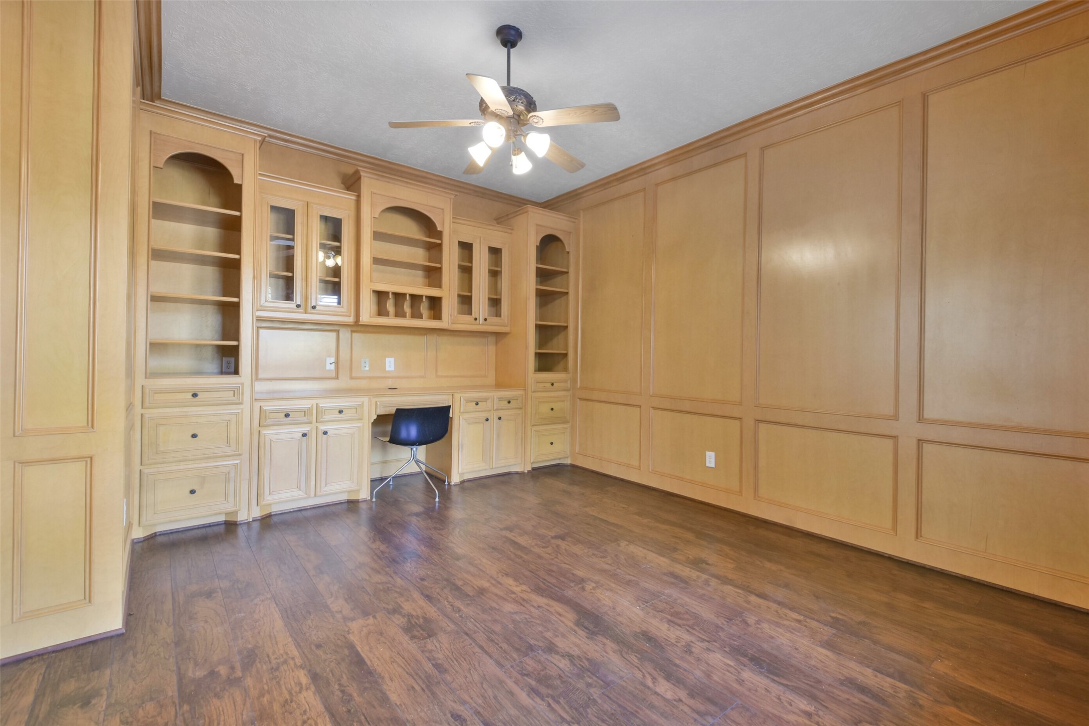 8114 Hideaway Lake Circle Property Photo 17