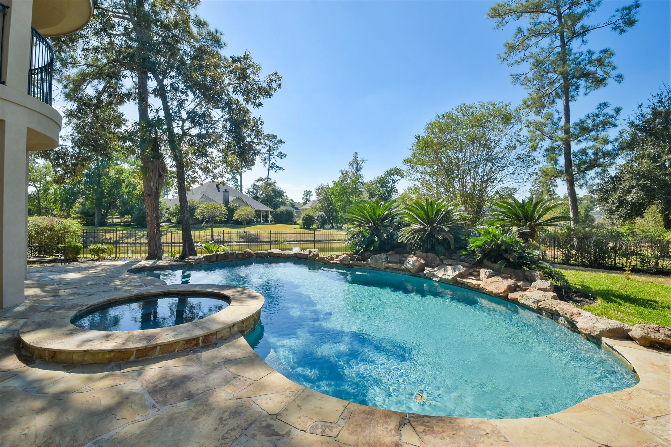 8114 Hideaway Lake Circle Property Photo 40