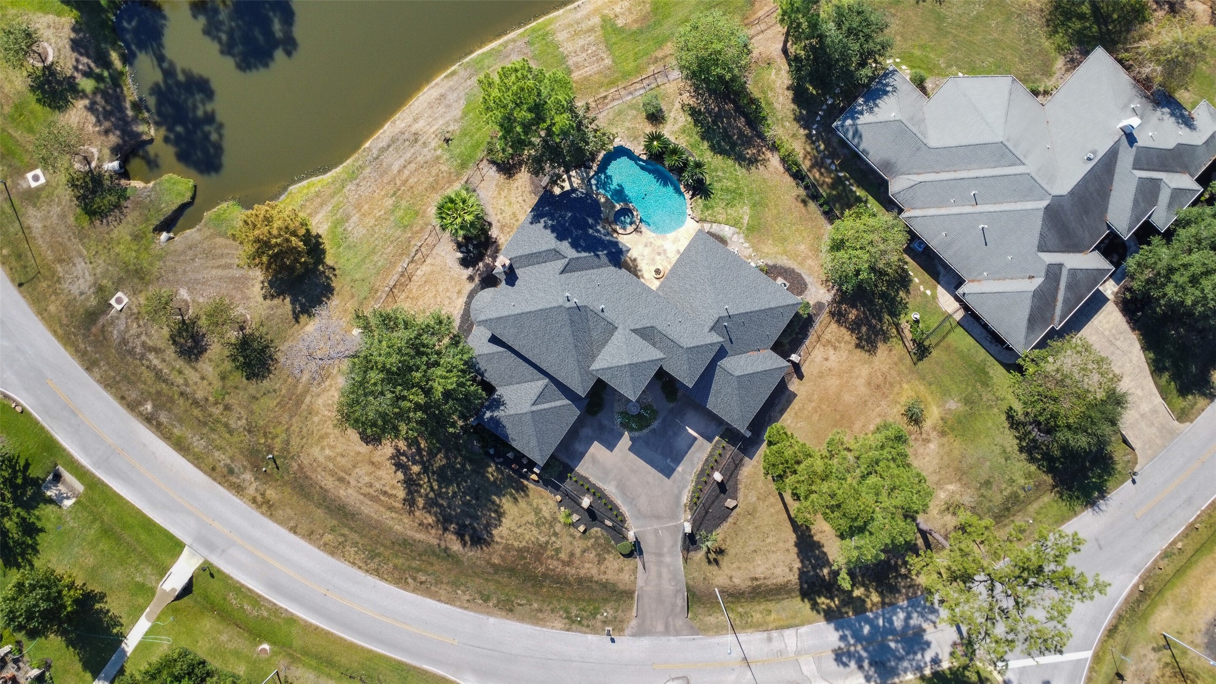 8114 Hideaway Lake Circle Property Photo 46