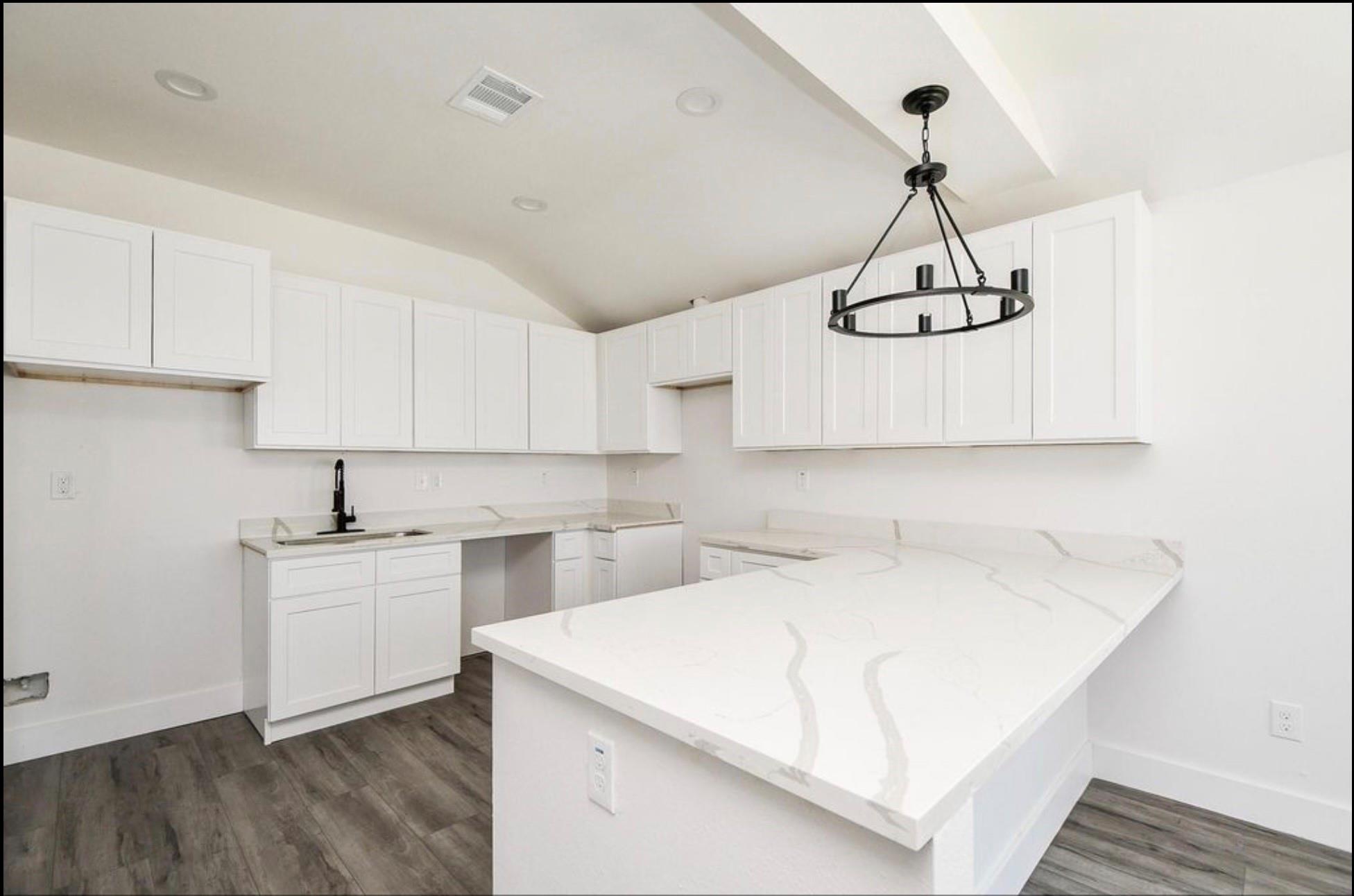 5030 Rapido Road, Houston Tx 77033 Property Photo 3