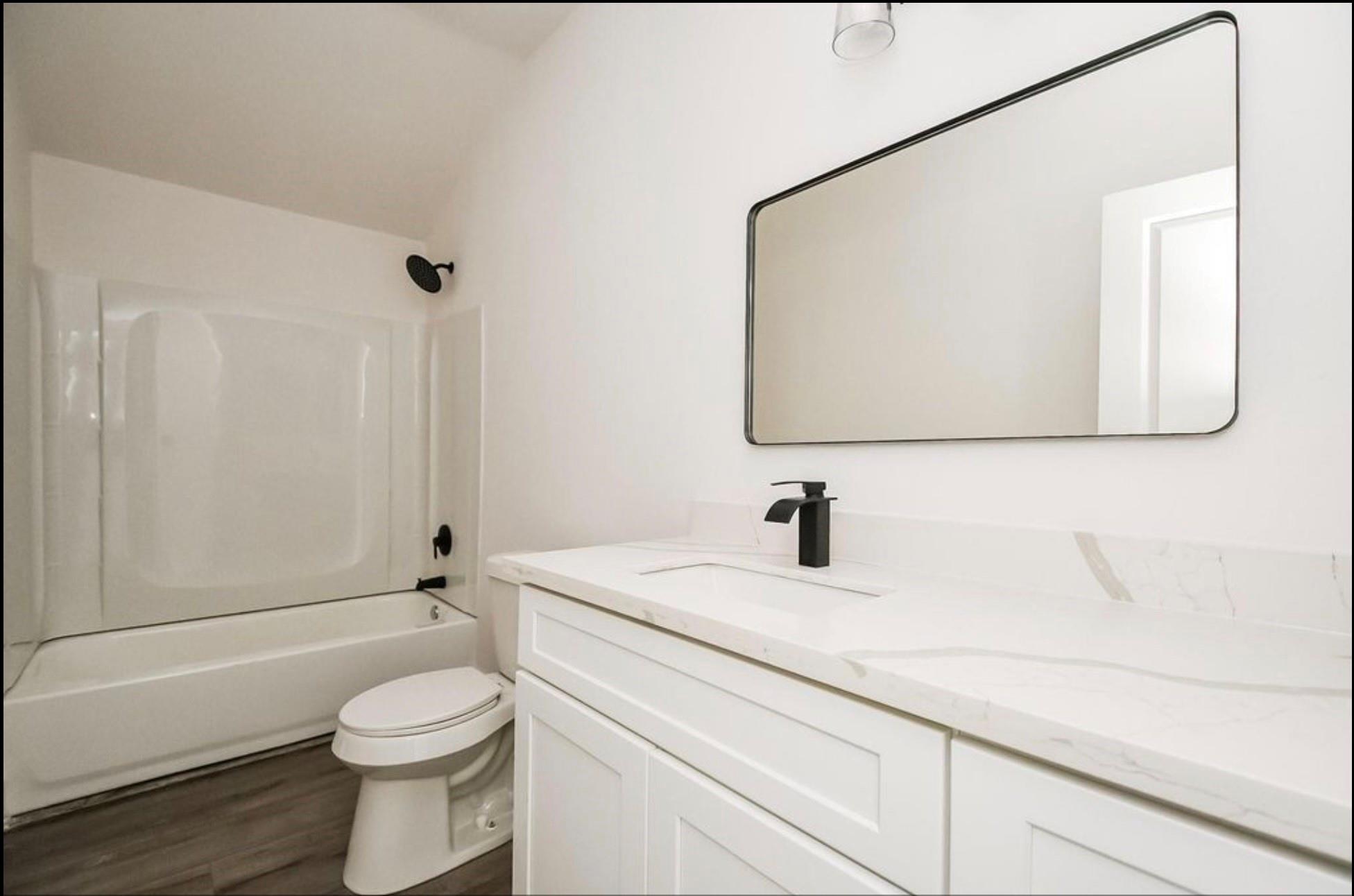 5030 Rapido Road, Houston Tx 77033 Property Photo 5